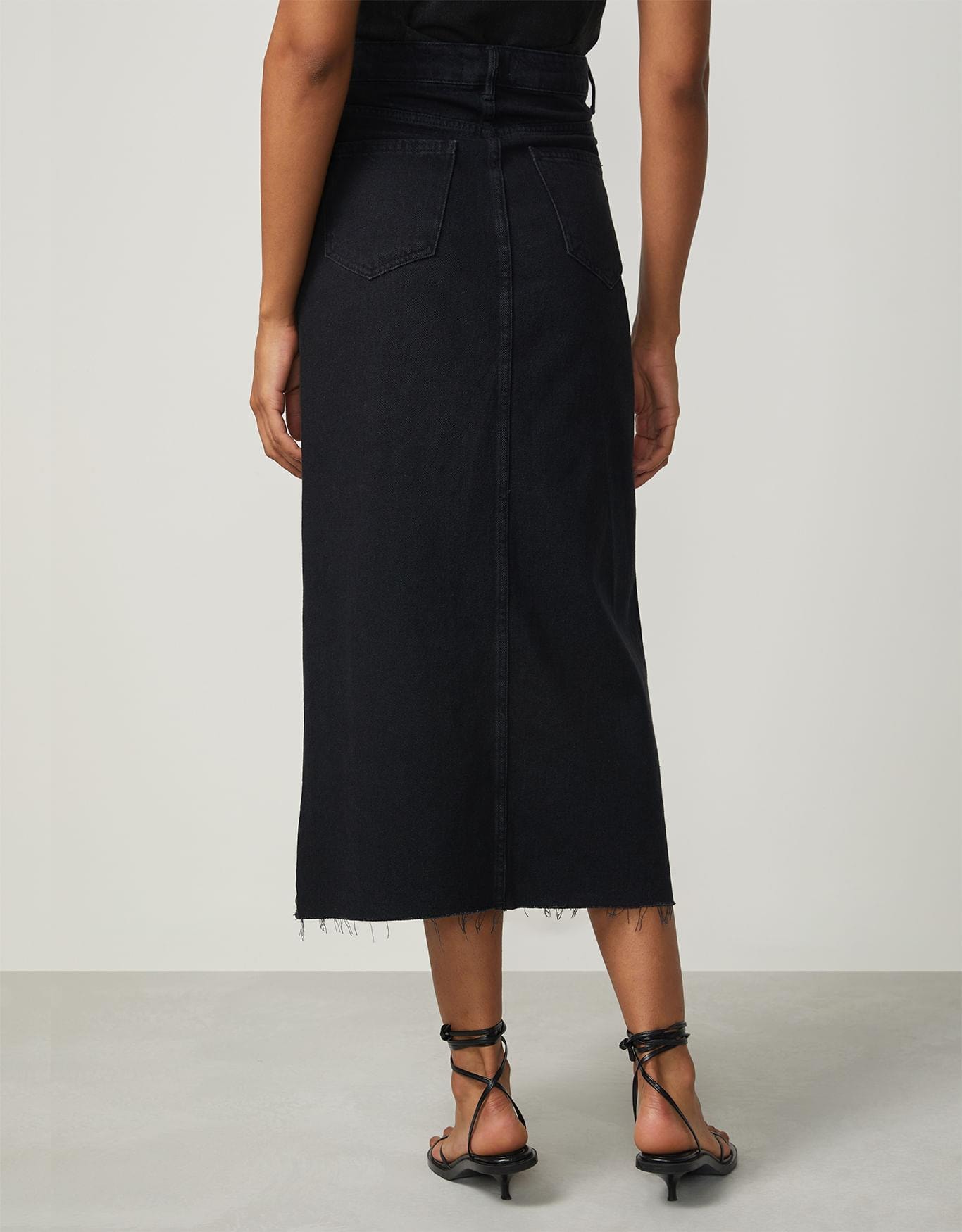 image_eab2ac57-5b7c-4159-be09-8daf6373fe5e