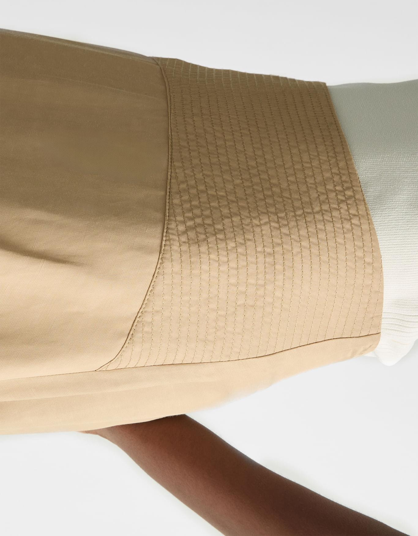 image_b7129880-32ee-4b39-b7e8-1cc62d934f14