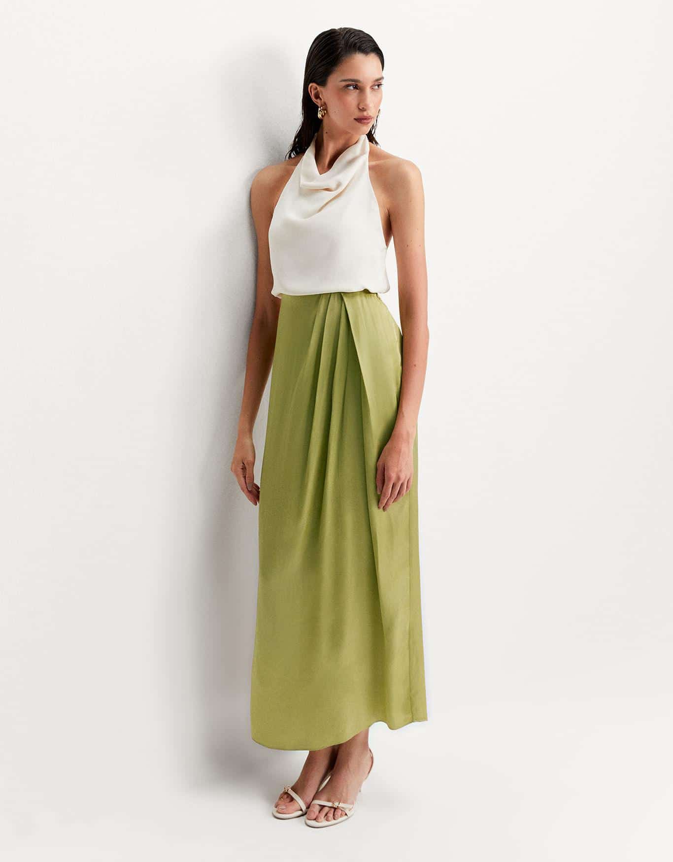 Saia Midi Com Pregas