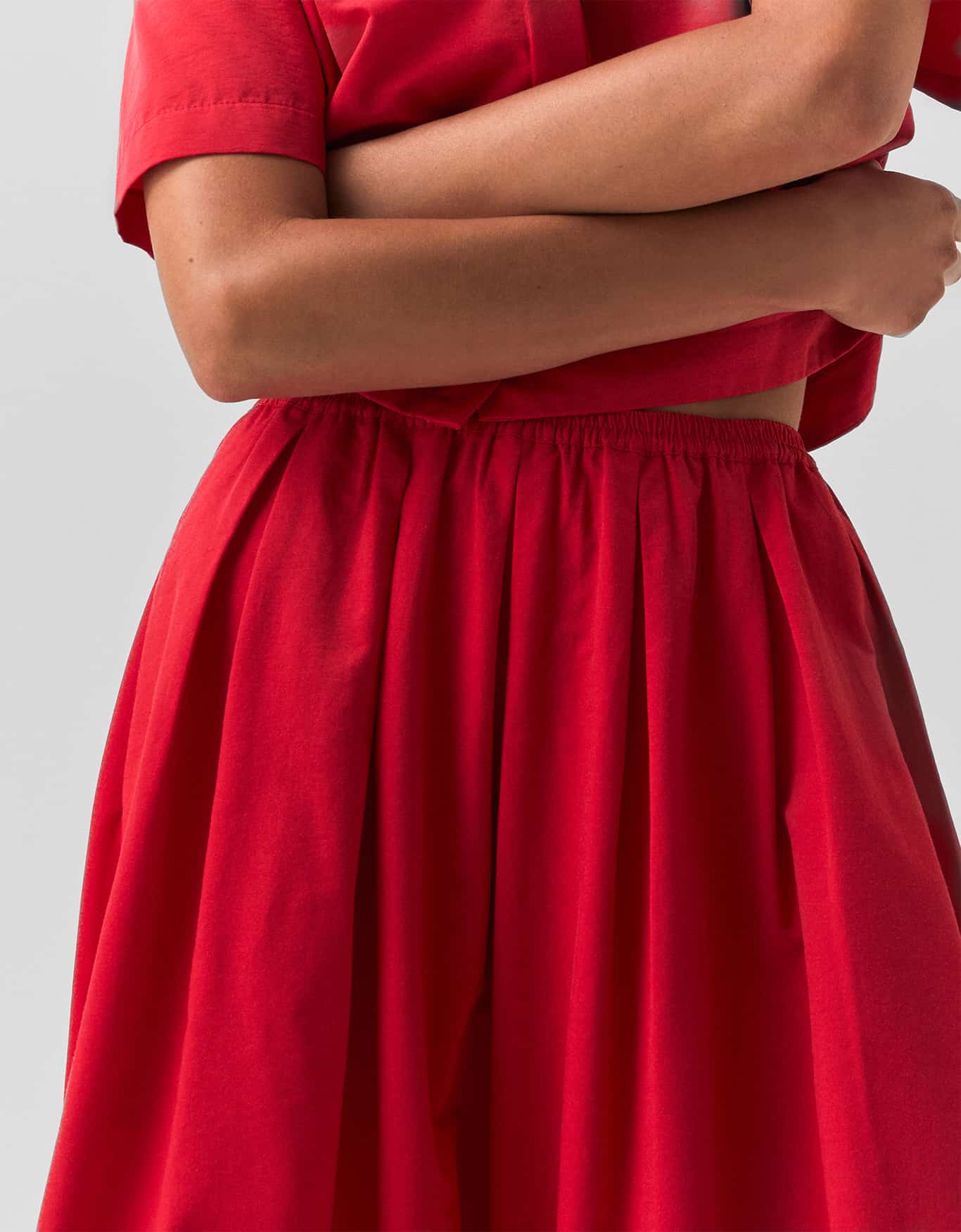 Saia Midi Com Pregas