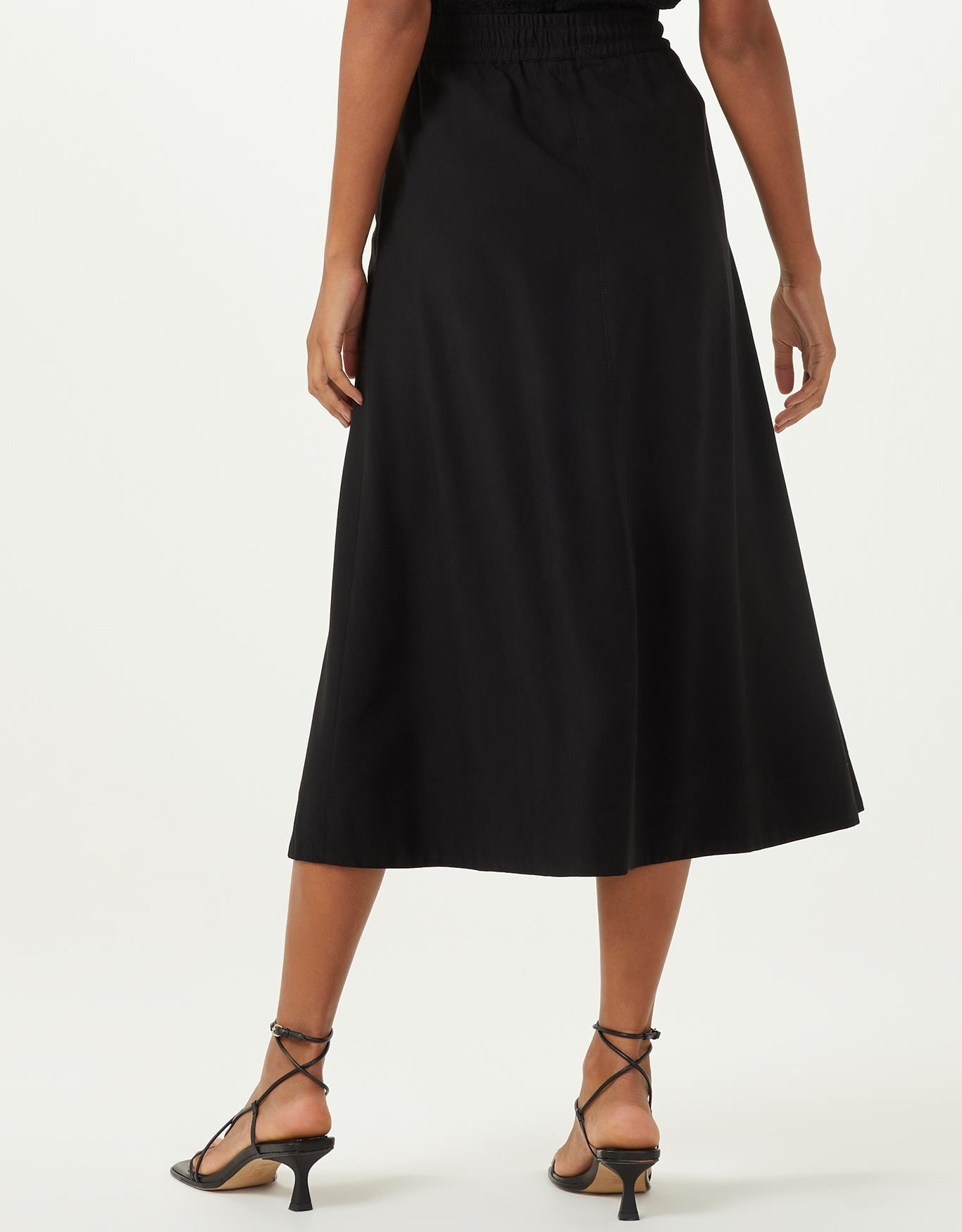 image_fc32255f-437c-4db9-ae41-186853862389