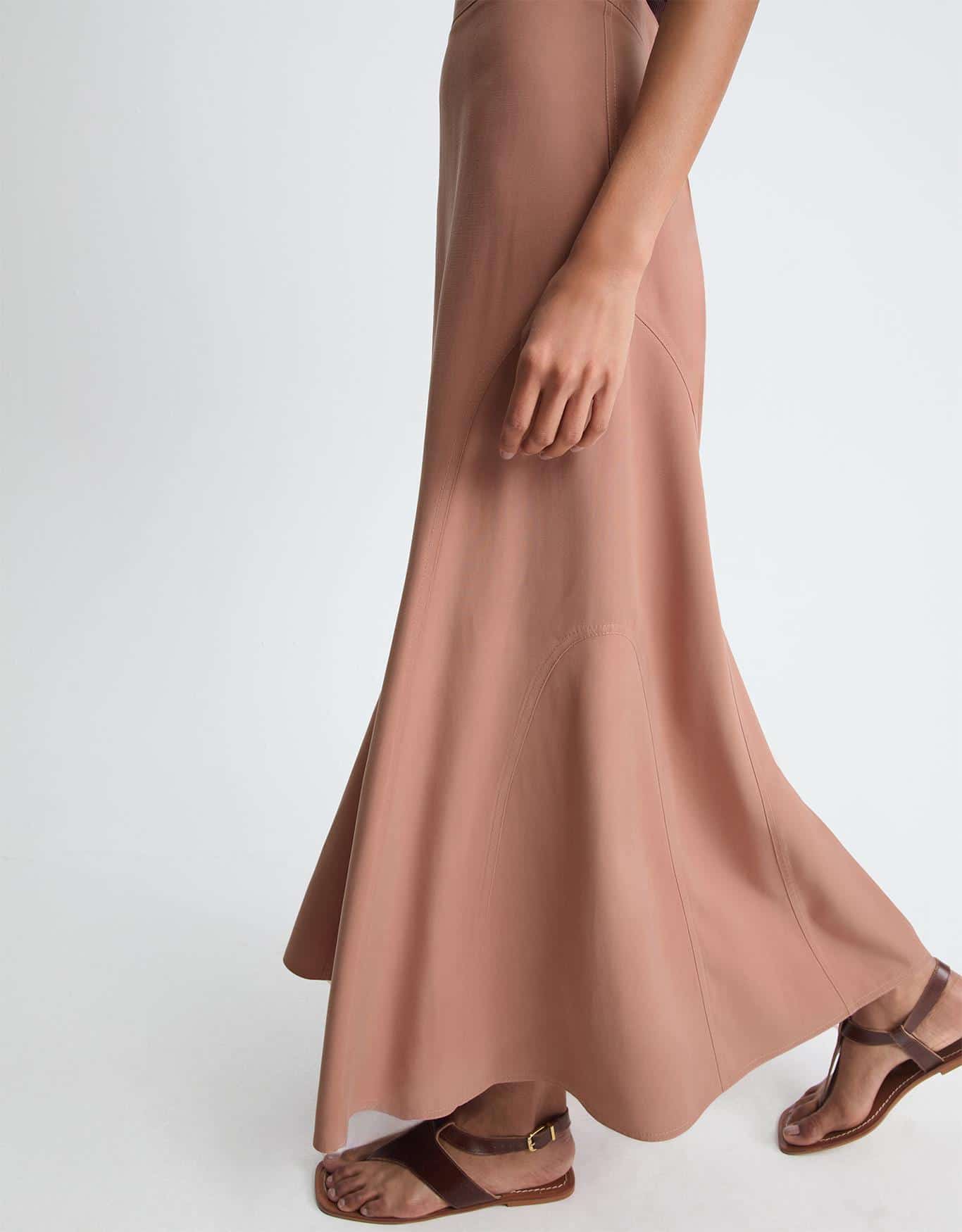 Saia Midi Recortes Amendoa