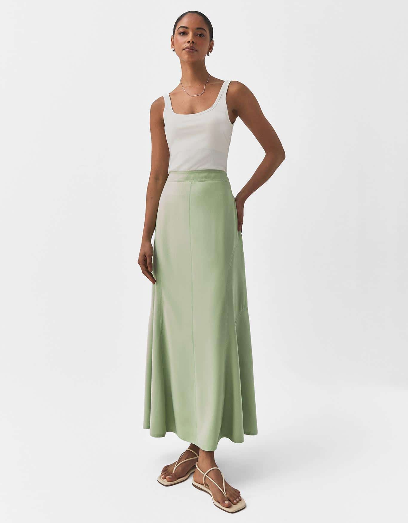 Saia Midi Recortes Verde Doce