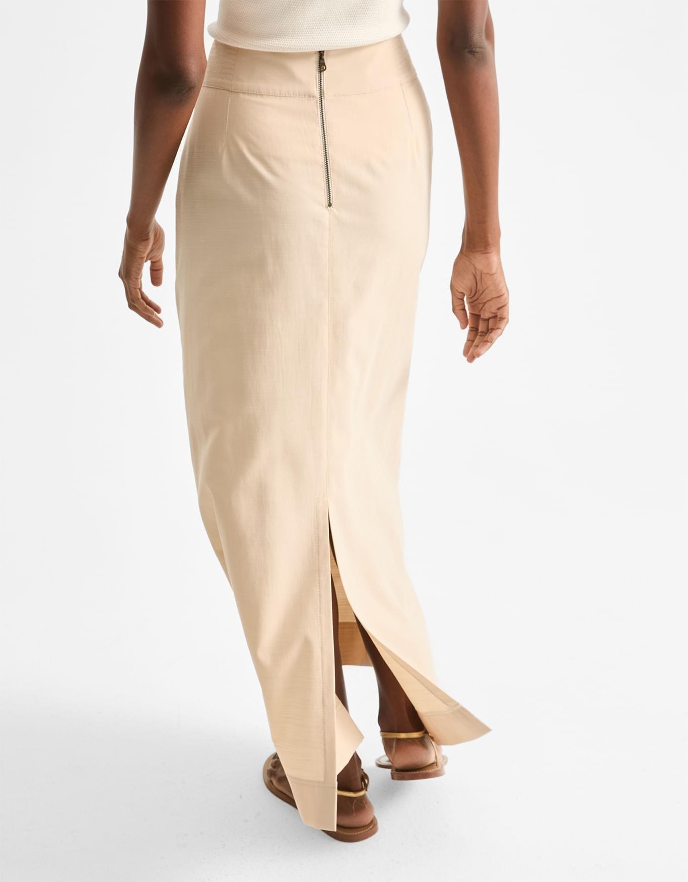 image_e97116b9-2c6d-46bc-a055-18195821aaad