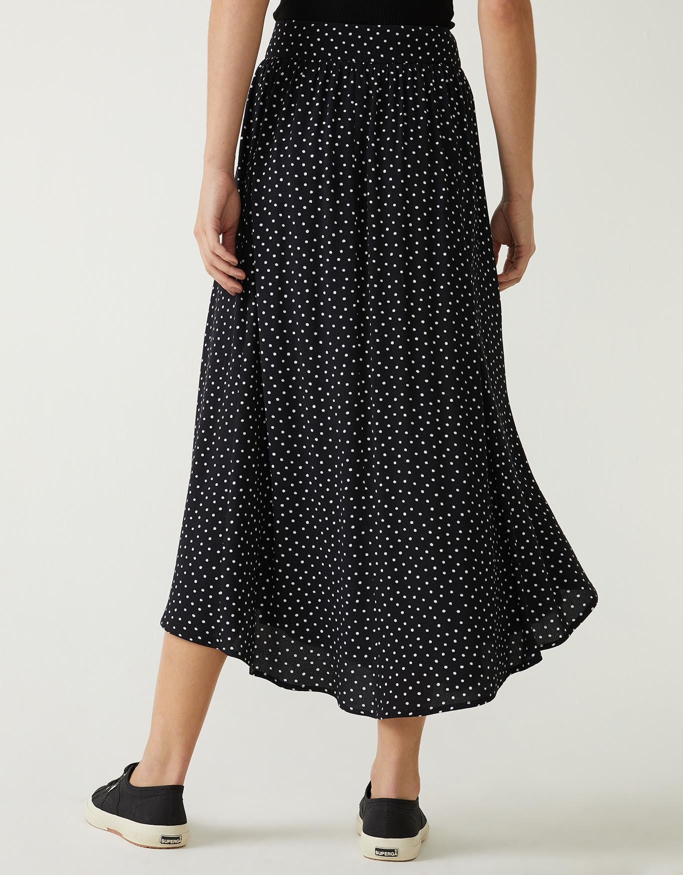 image_1b428456-800e-493e-8a35-aaf42e93603a