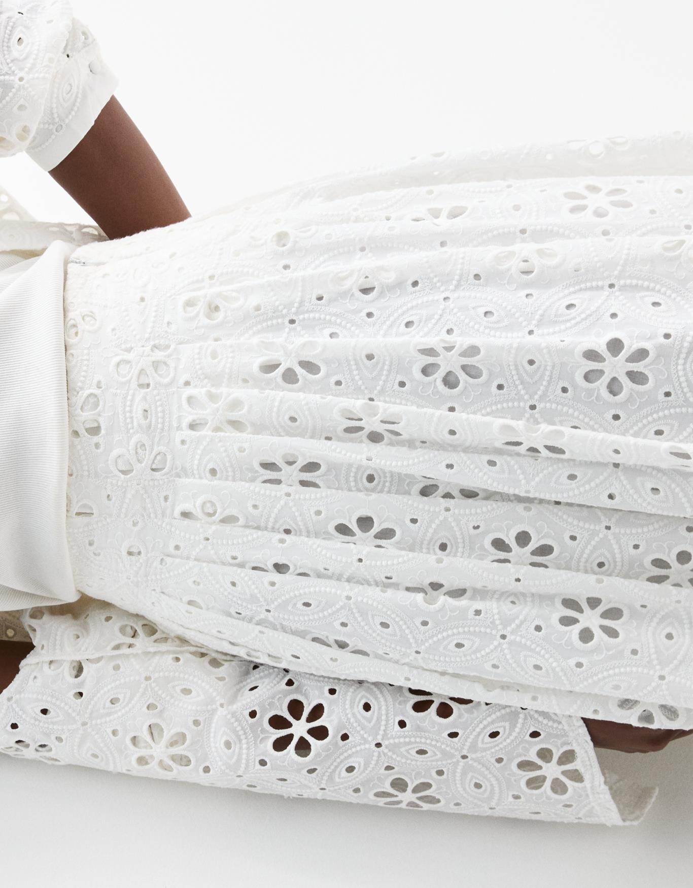 image_baeea2c5-1e91-41b1-8c31-f4d426f4b5e4