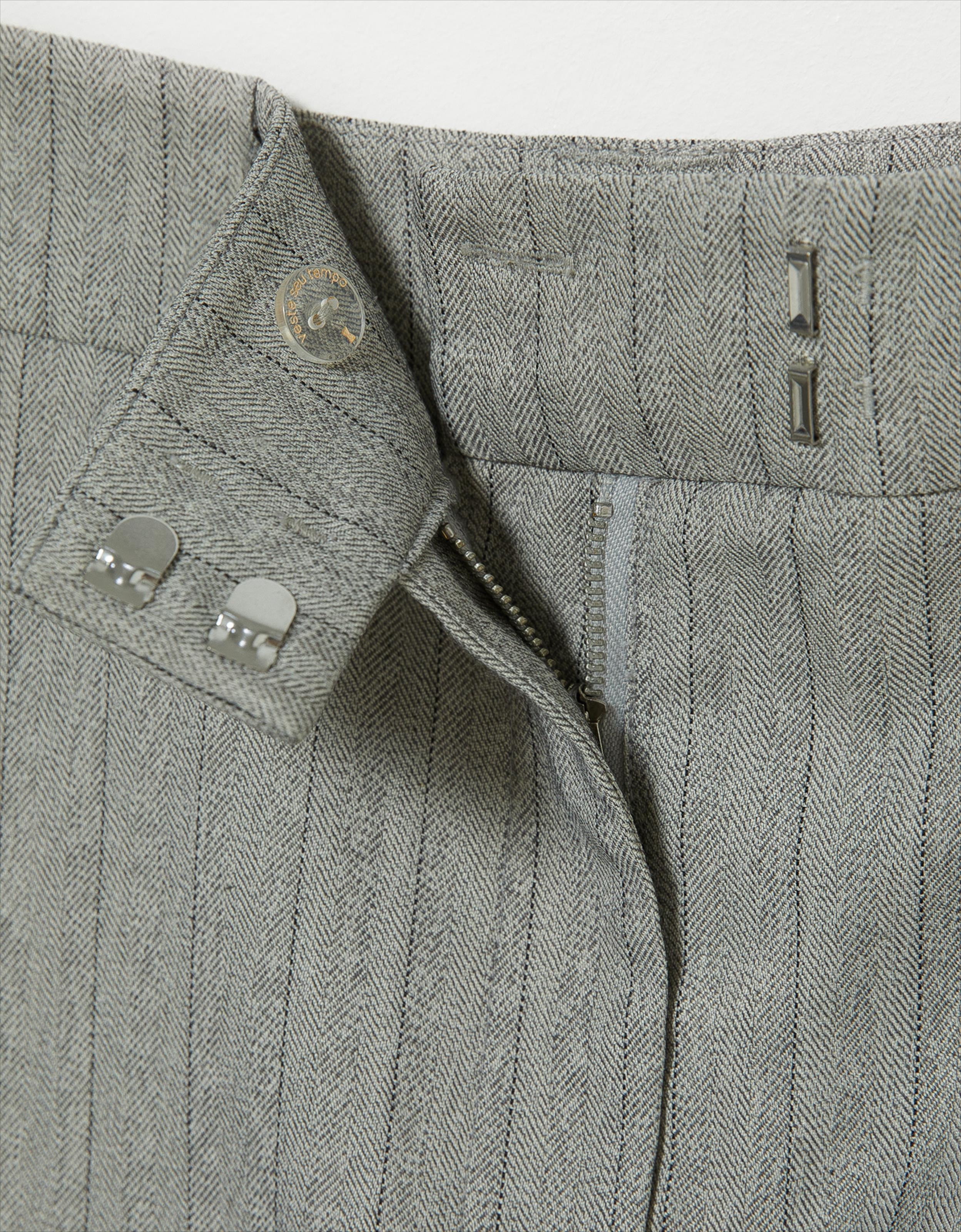 image_ef389523-8e02-47e5-9bbc-7ff6aa172827