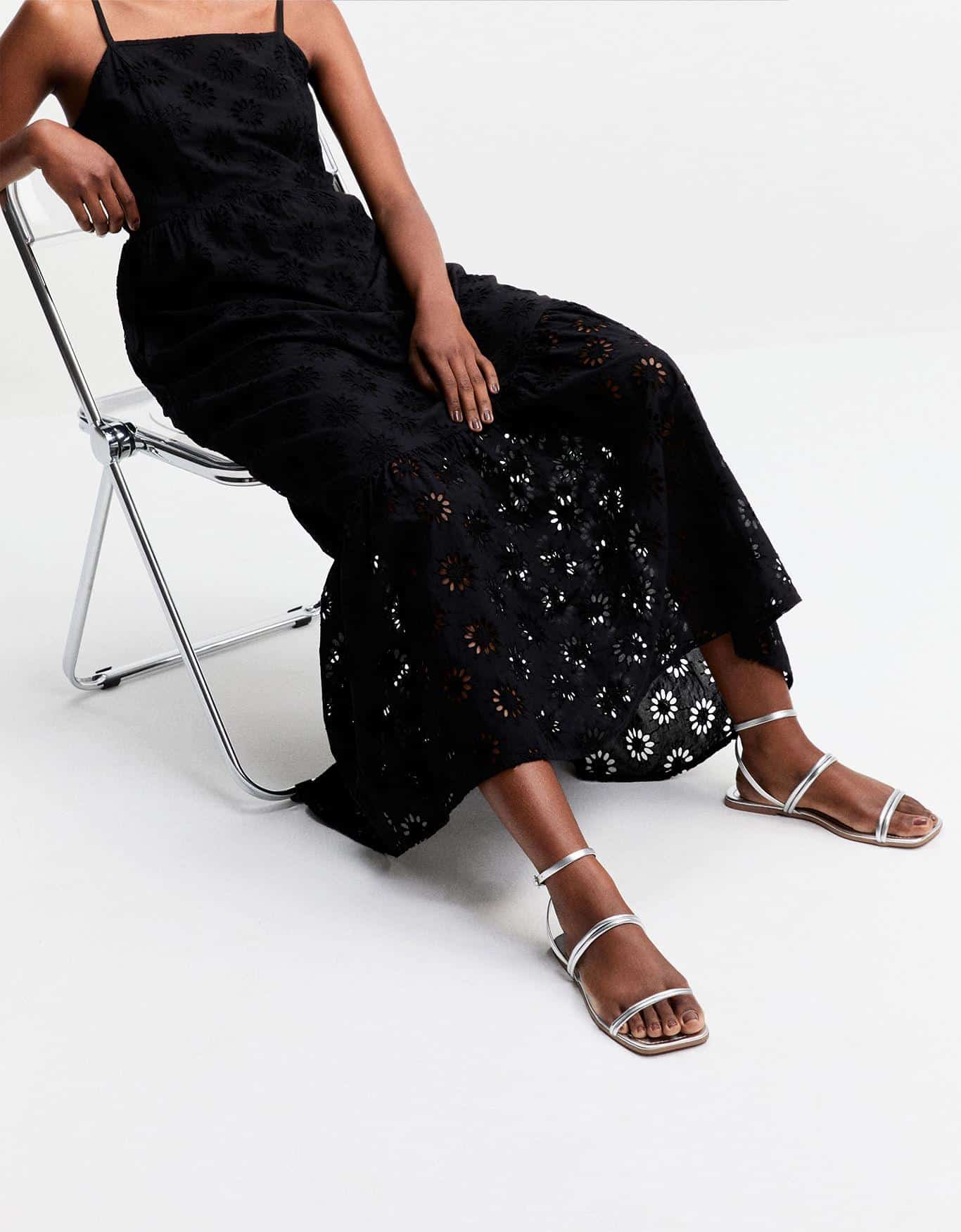 Sandália Rasteira Tiras Delicadas