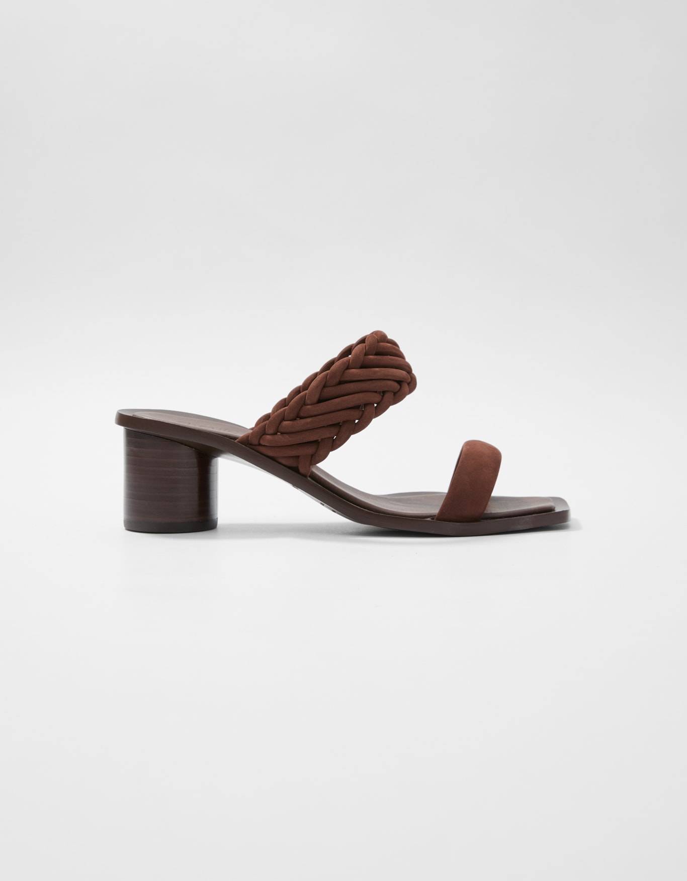 image_bfb6d1b0-56d5-489a-bf40-c32ec866d3fc