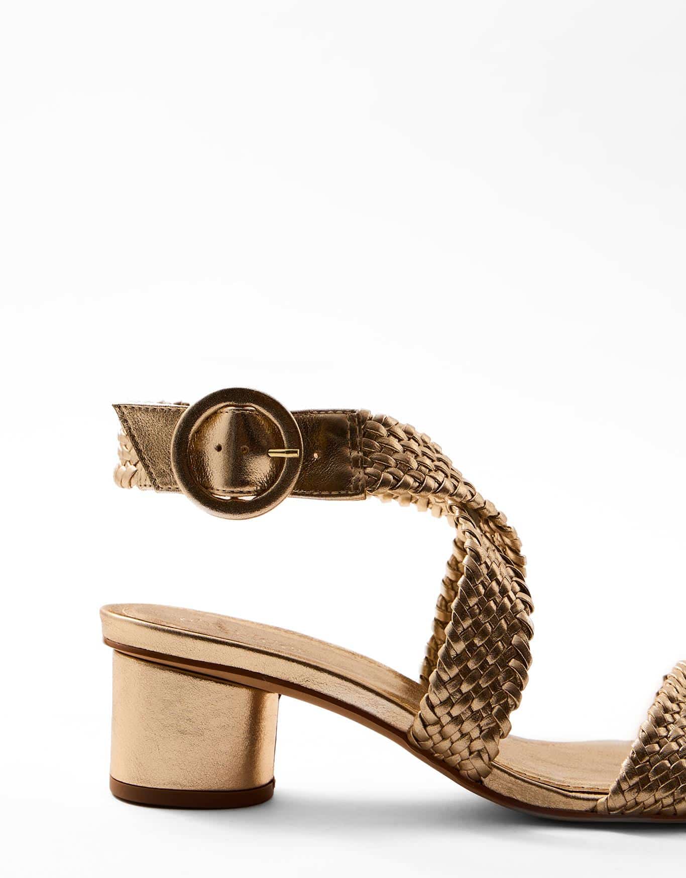 Sandália Salto Médio Tressê