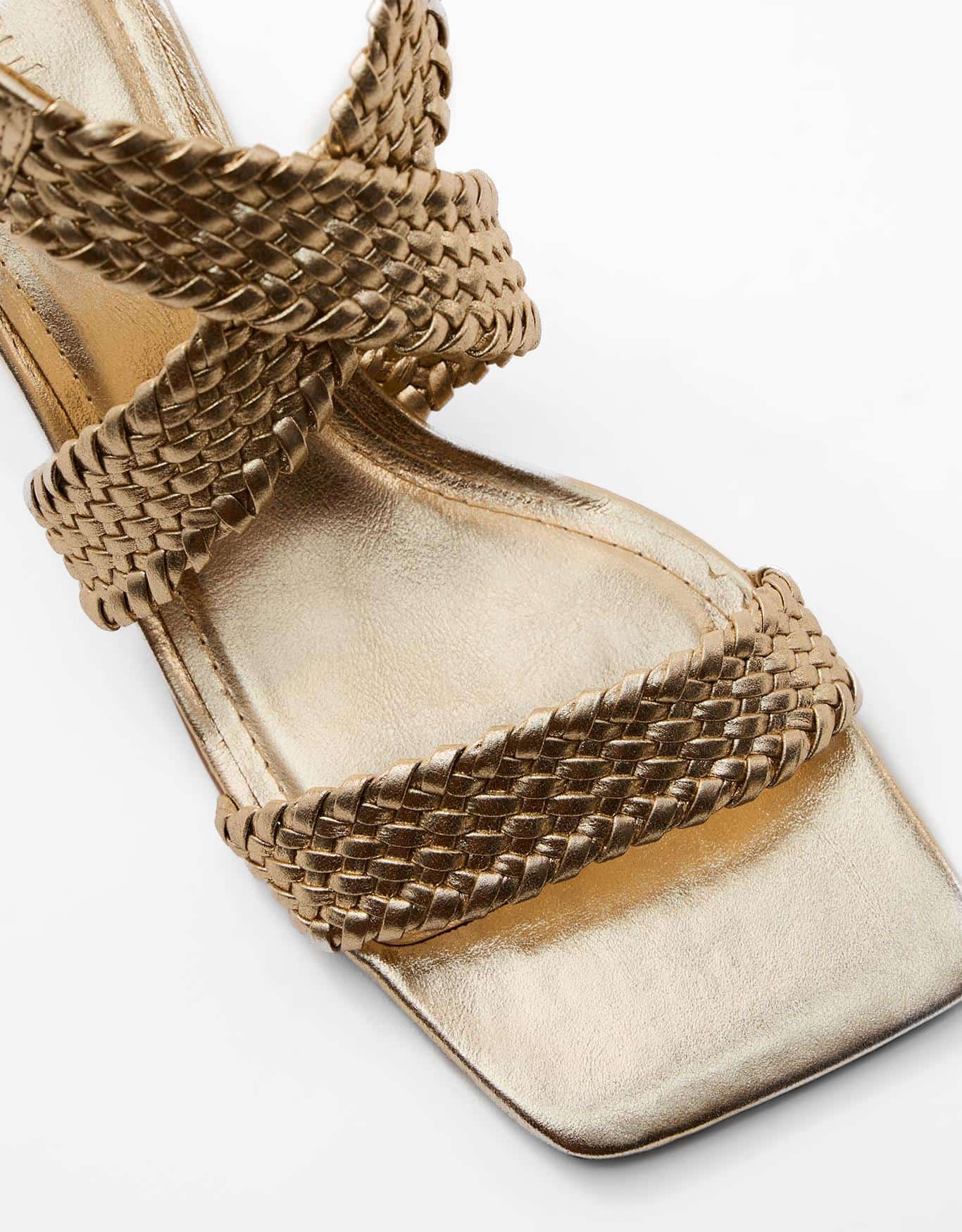 Sandália Salto Médio Tressê