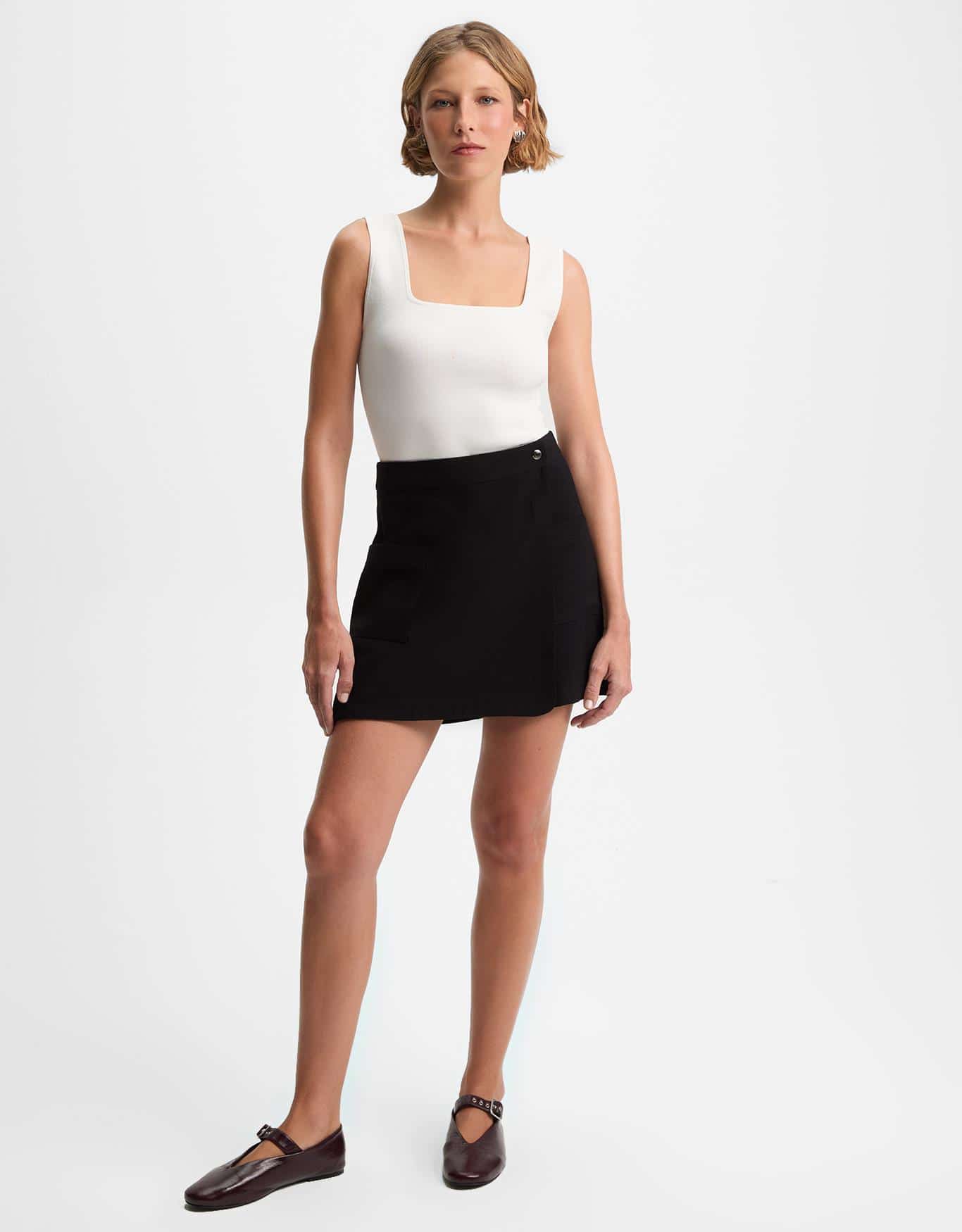 Short-Saia Transpassado Bolsos