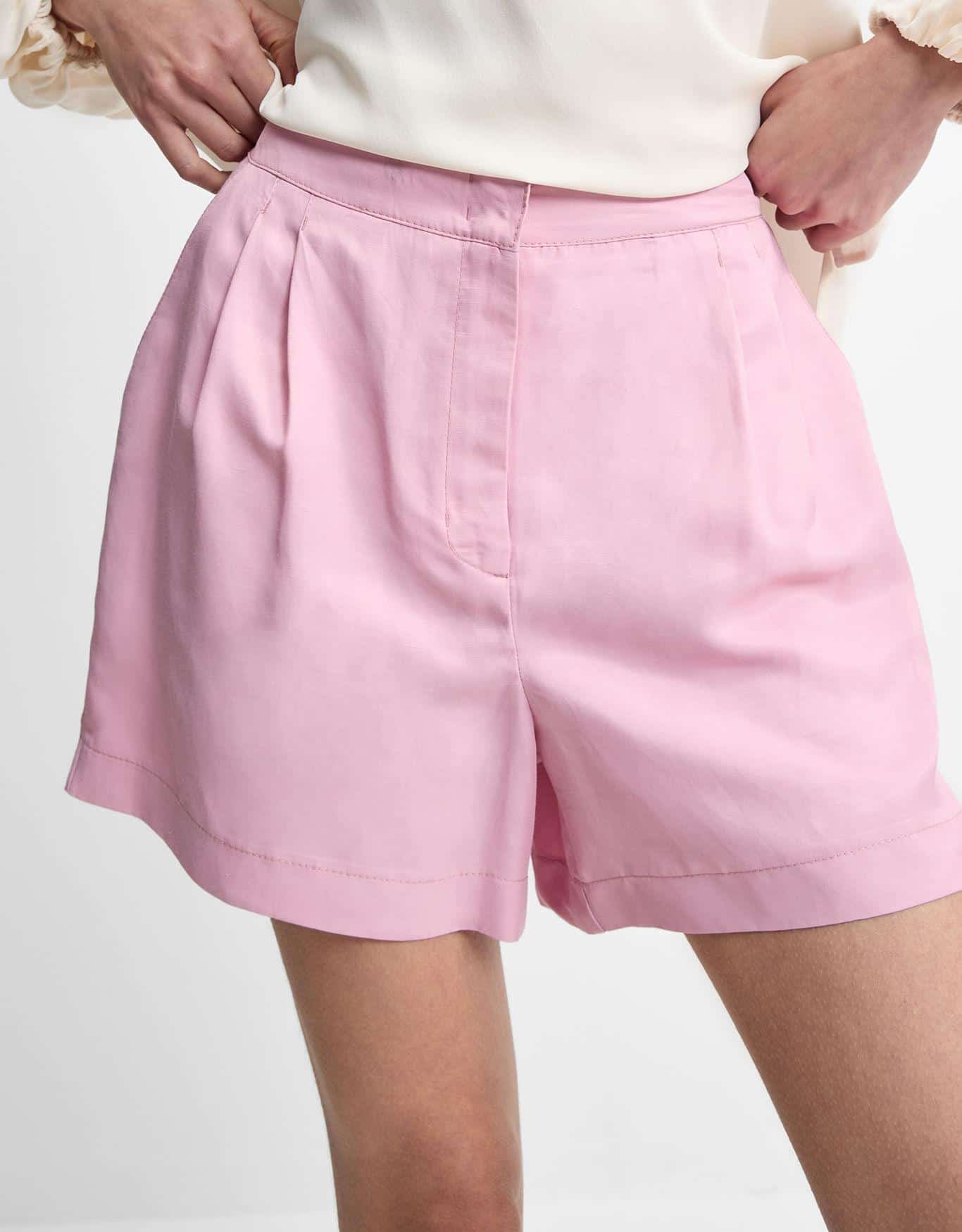 Shorts Alfaiatado Com Fivela Lateral