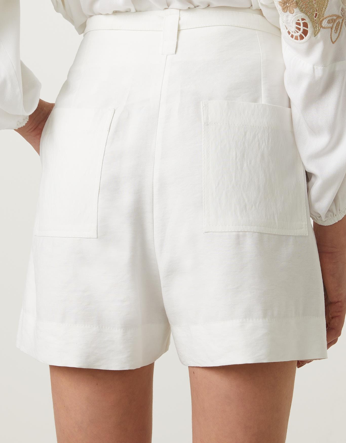 image_a0a0d22d-b023-4a09-83ea-f7eb45042e62