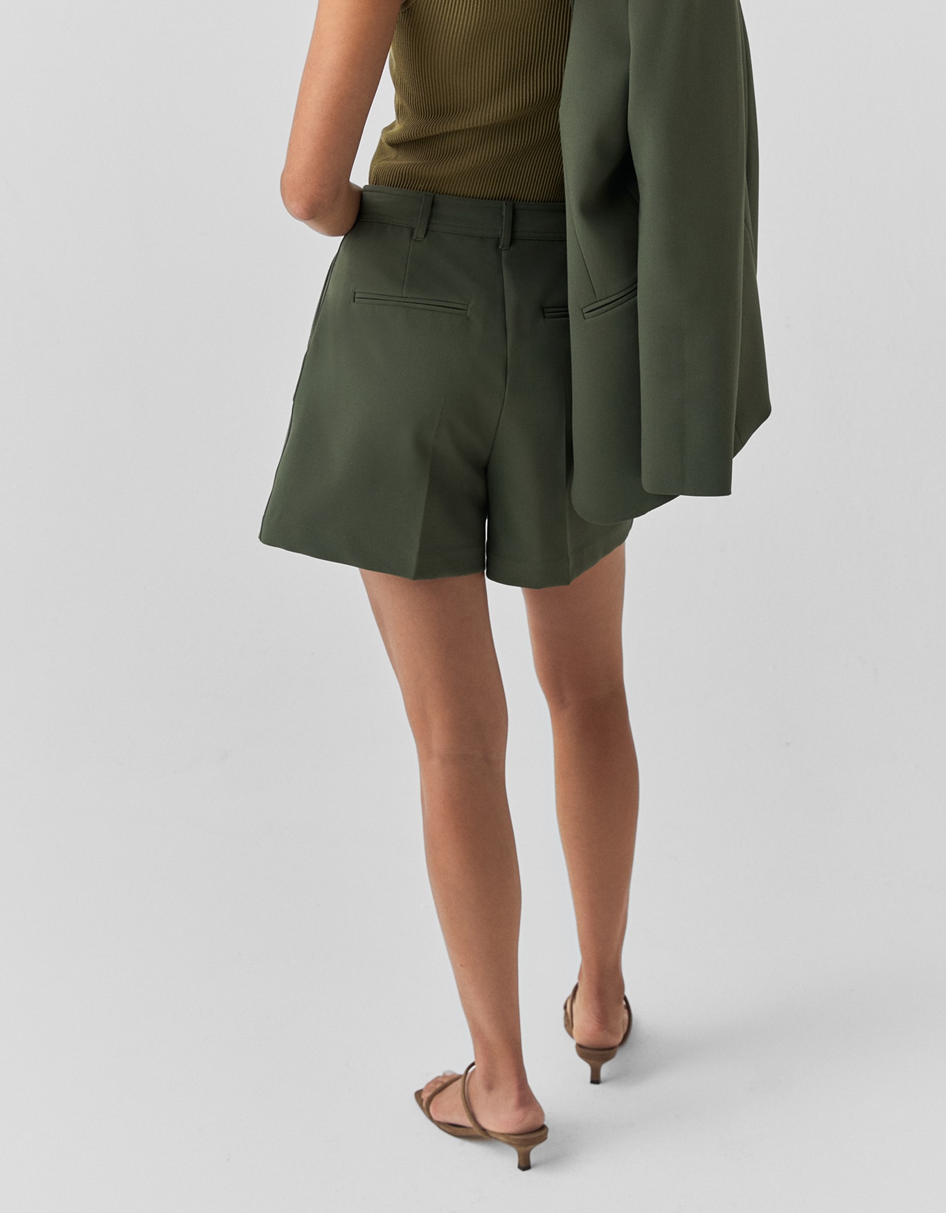 image_d09b920f-bd78-4e79-b63f-7d5c6e92c3b2