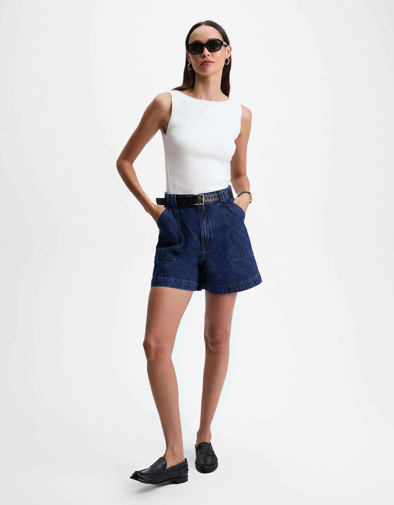 Shorts Bolsos Frontais