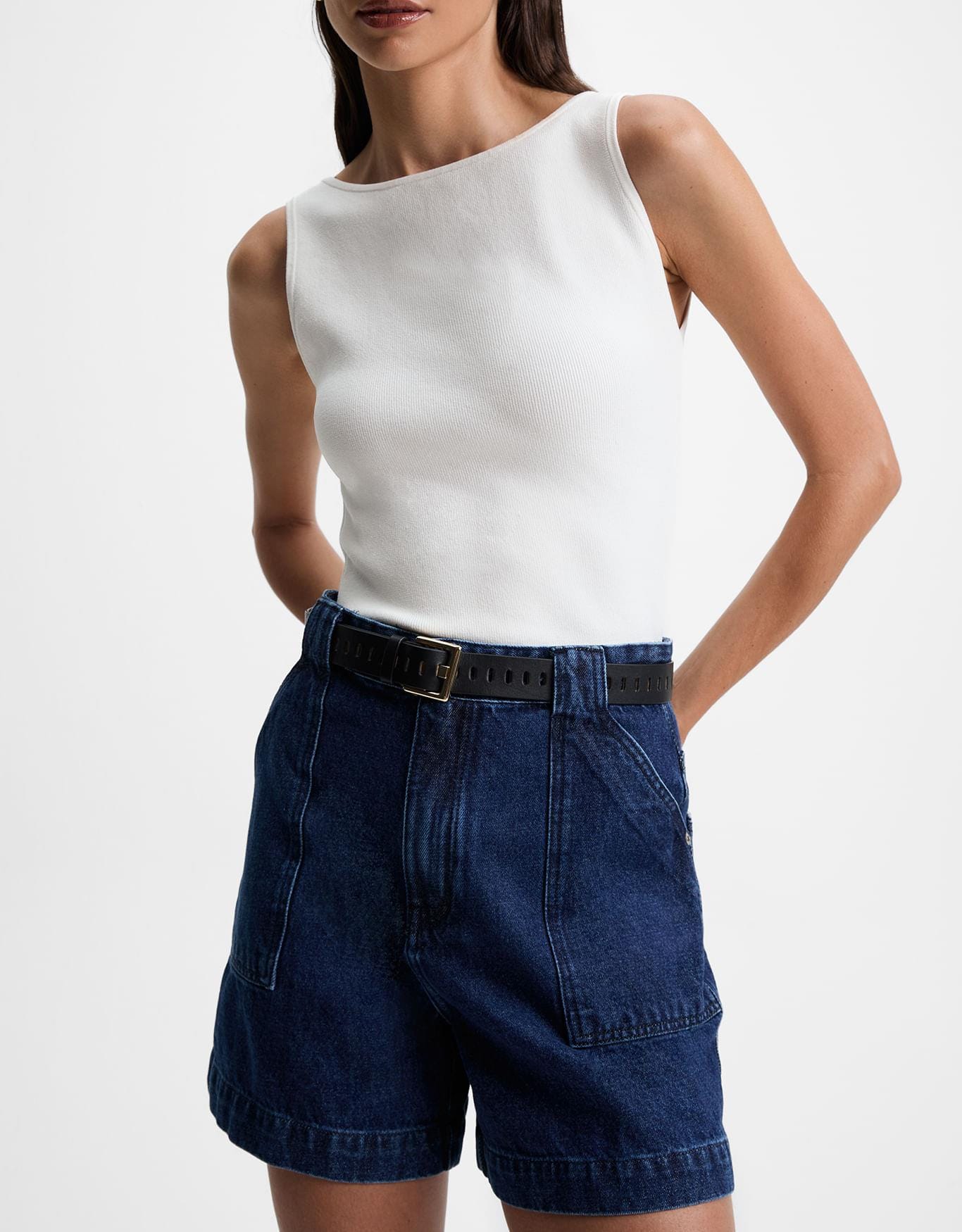 Shorts Bolsos Frontais