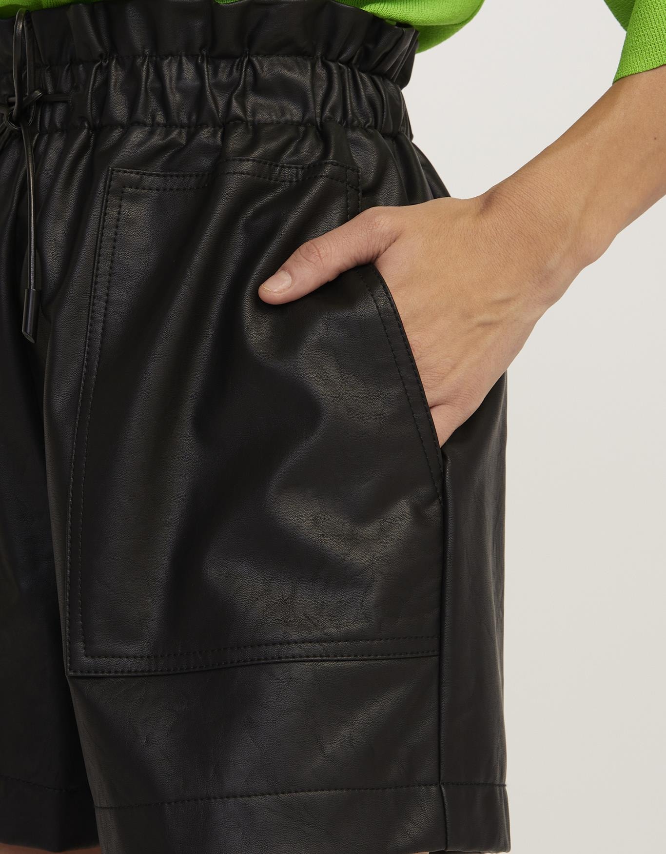 image_e8a8f159-801a-4143-8e99-a19af133f5a0