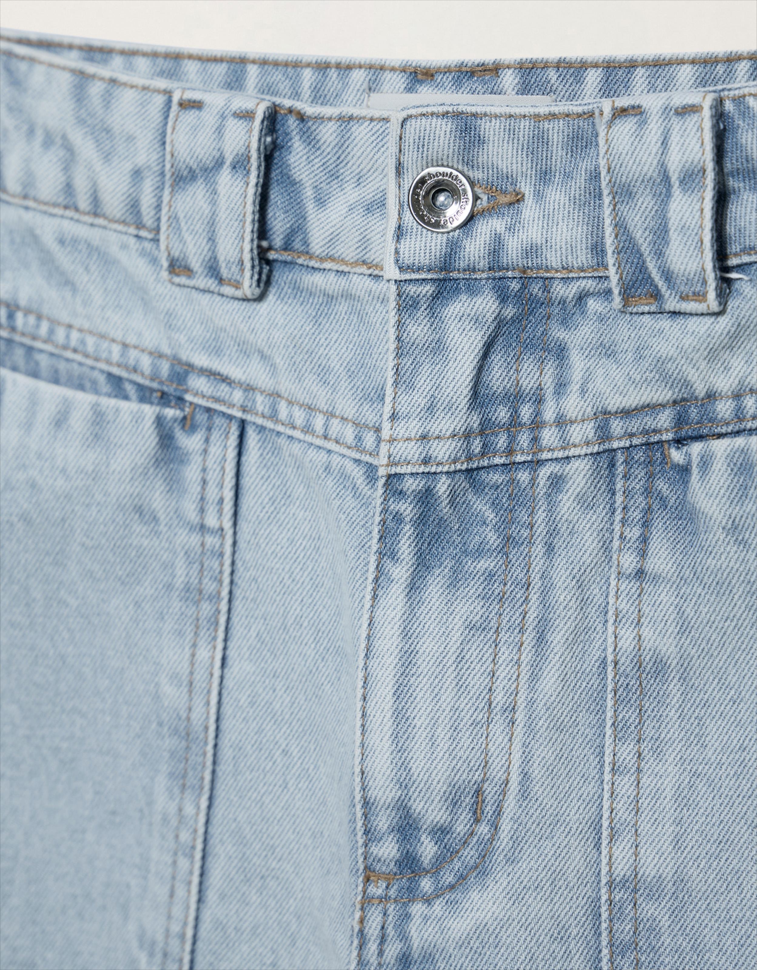 image_e0908d8b-13c6-4151-86d3-7f4c63db60ea