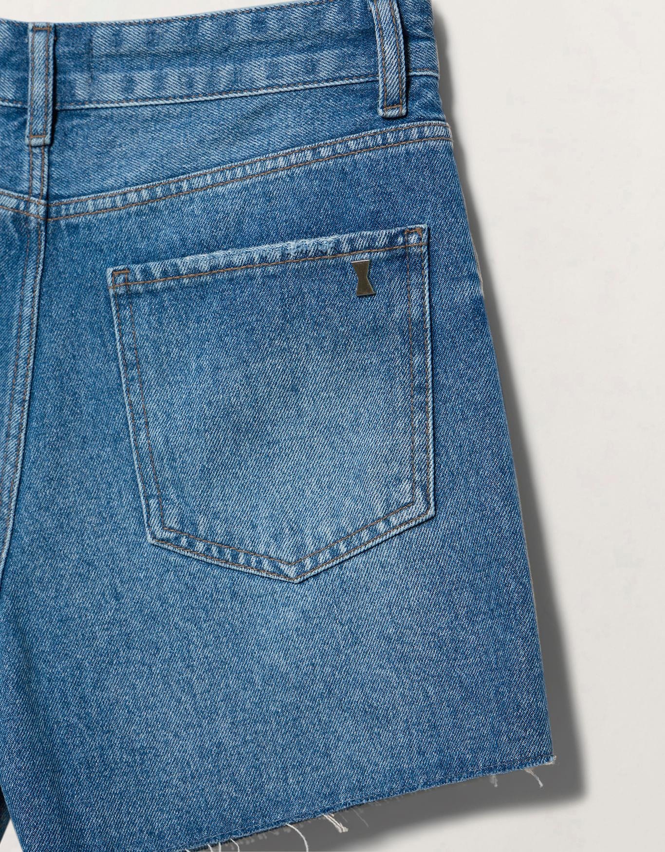 image_31f77b80-06af-41f8-b5c6-ac6180faff67