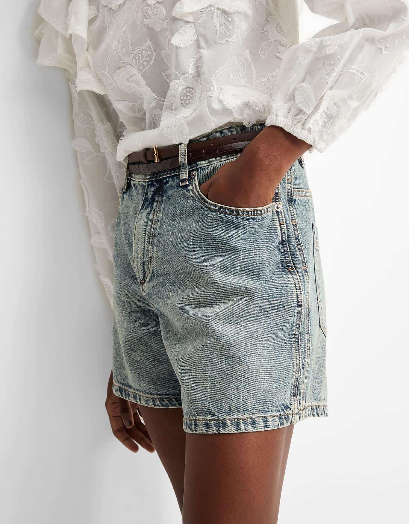 Shorts Jeans Meia Coxa