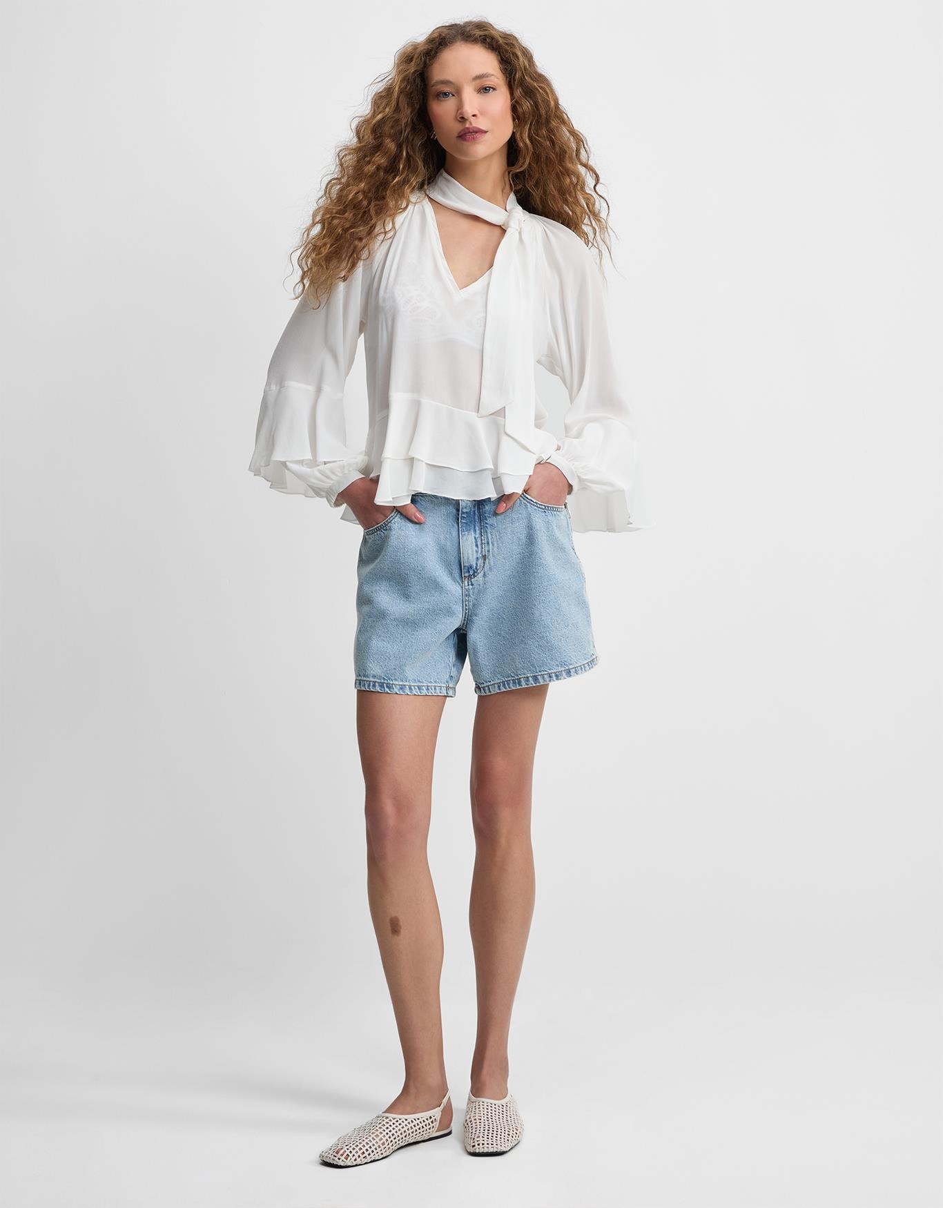 Shorts Jeans Meia Coxa