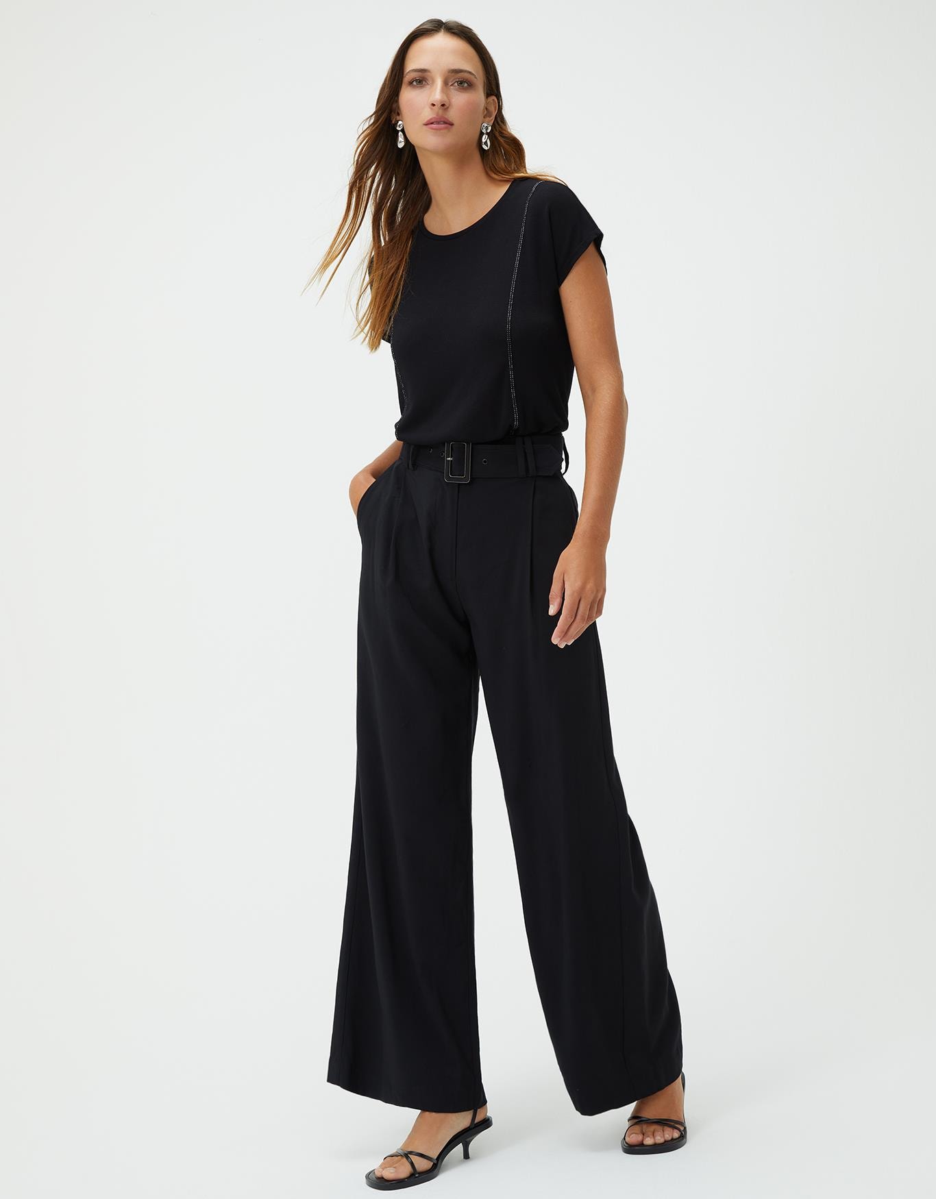 image_9a02cff9-243b-43e5-bf34-26de48cd821e