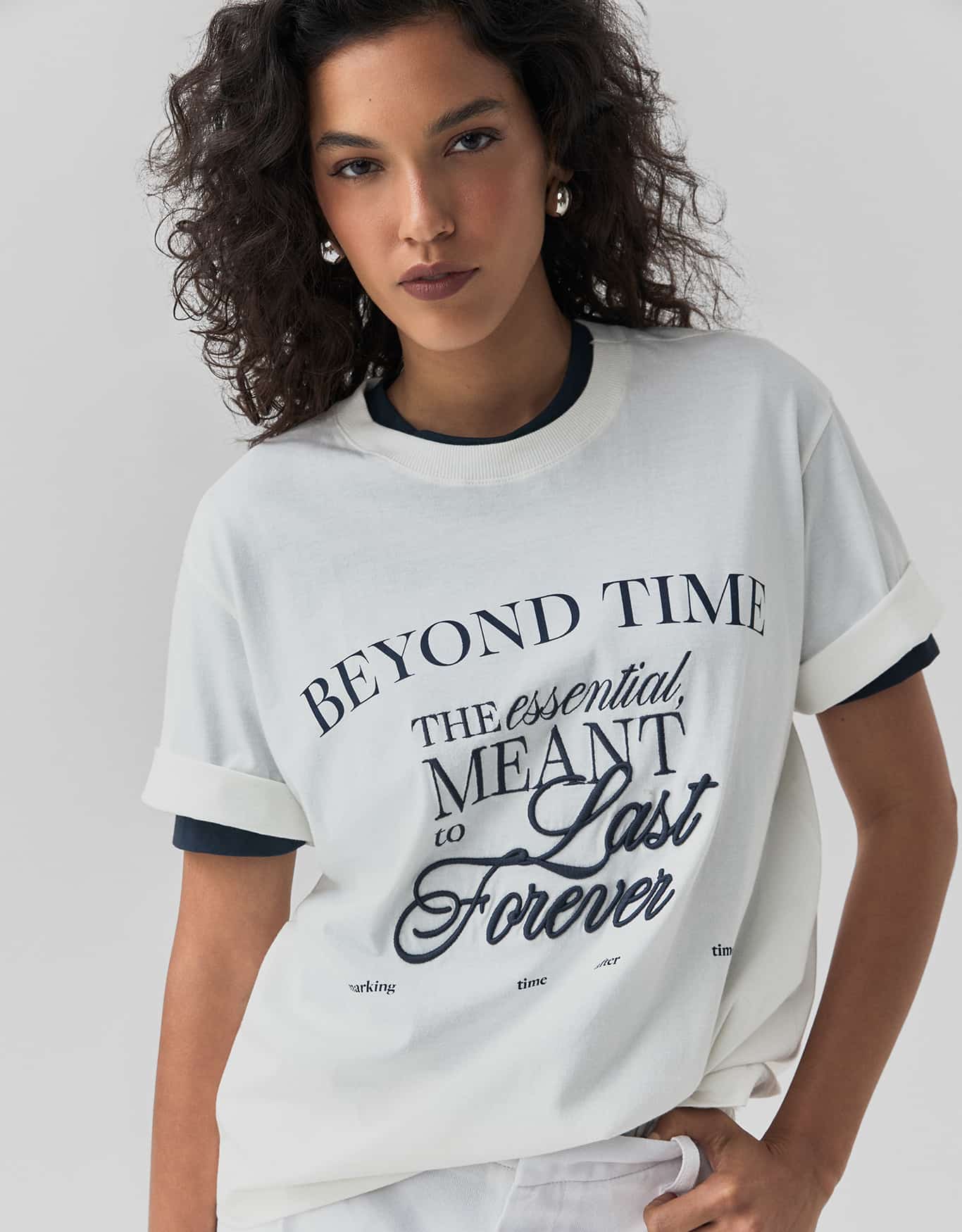 T-Shirt Beyond Time
