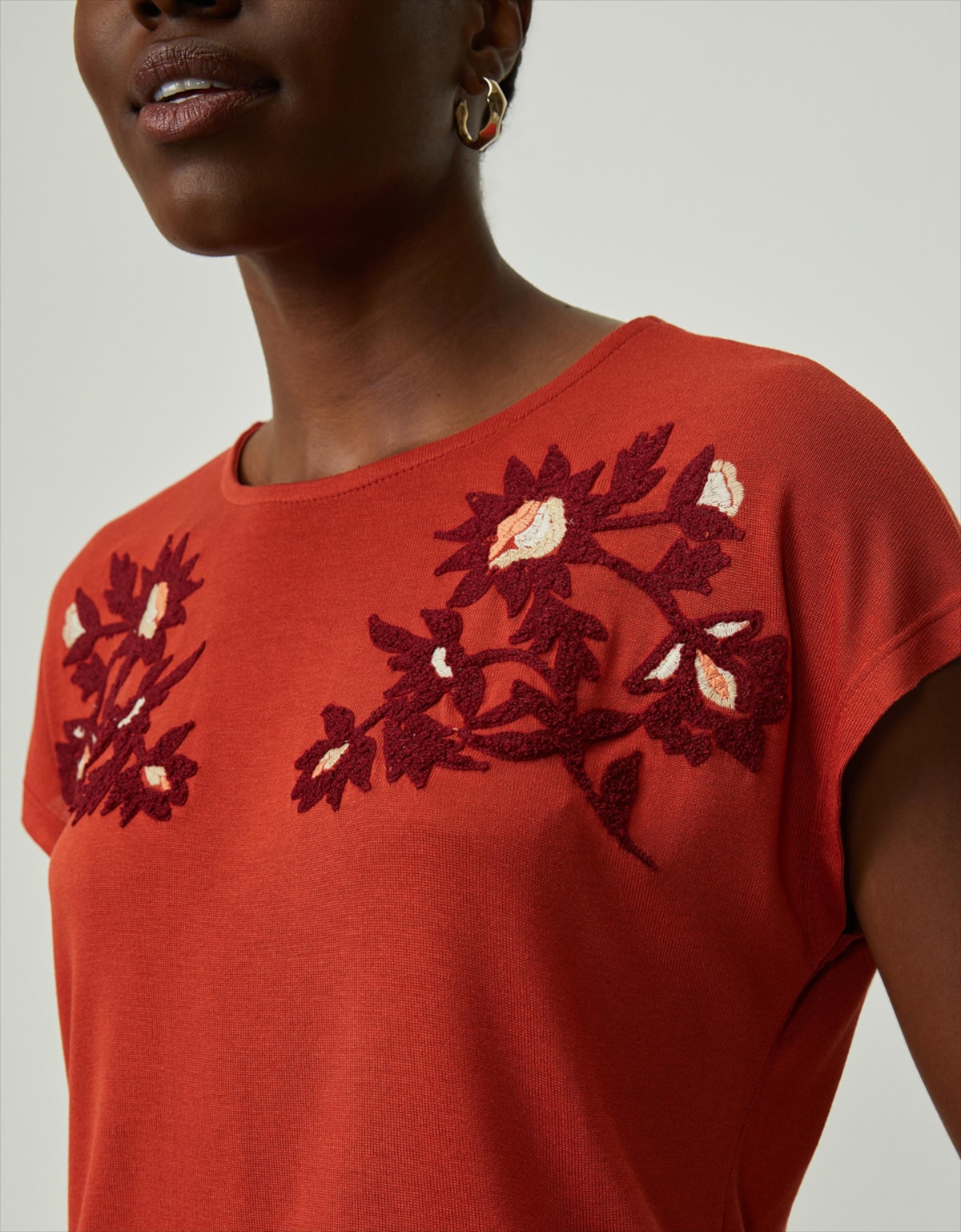 image_ab538340-ded2-4bdf-ab25-719531f80bdb