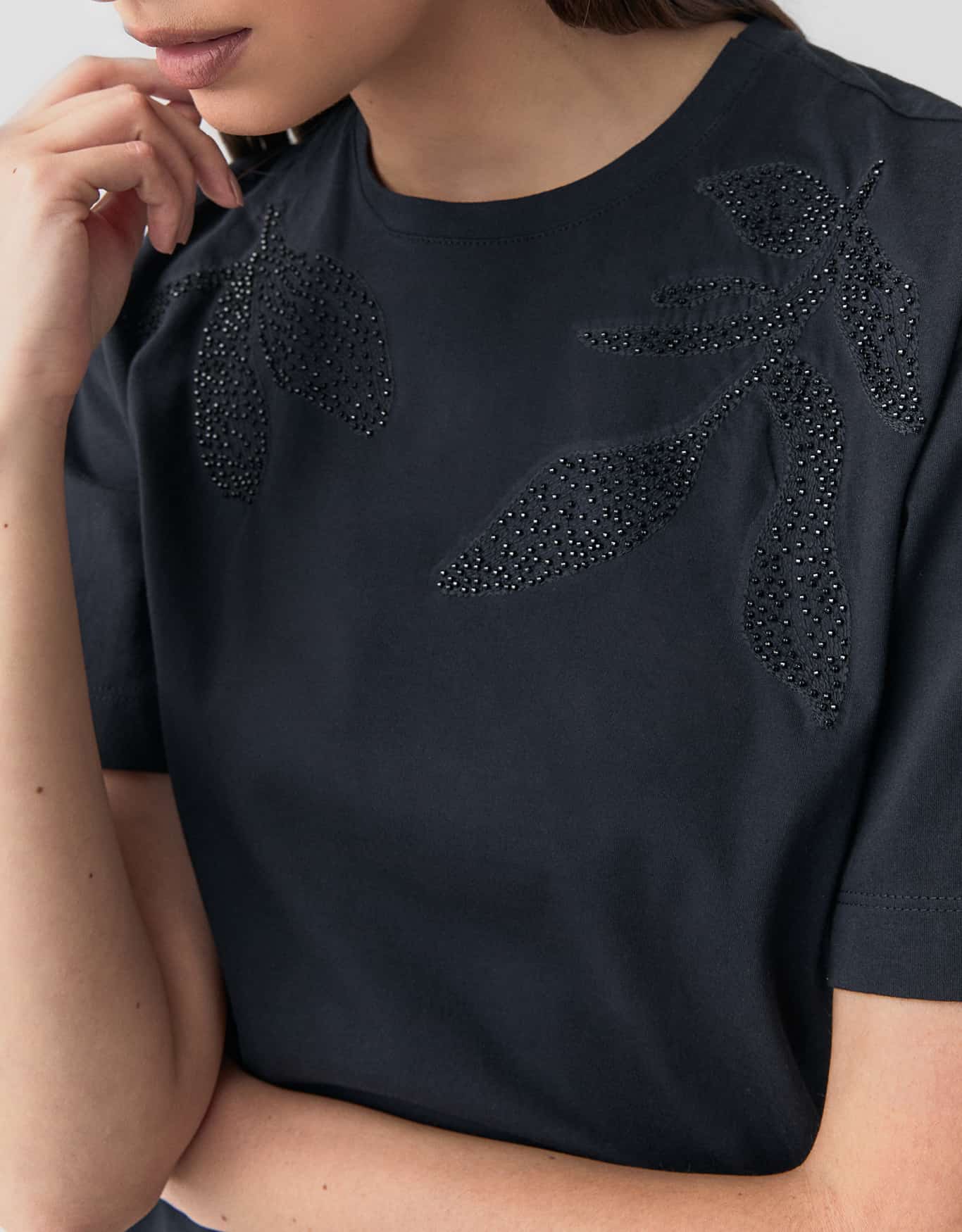 T-Shirt Bordado Miçanga
