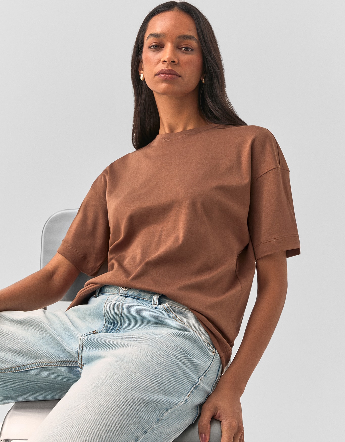 T-Shirt Boxy Algodão Pima Marrom