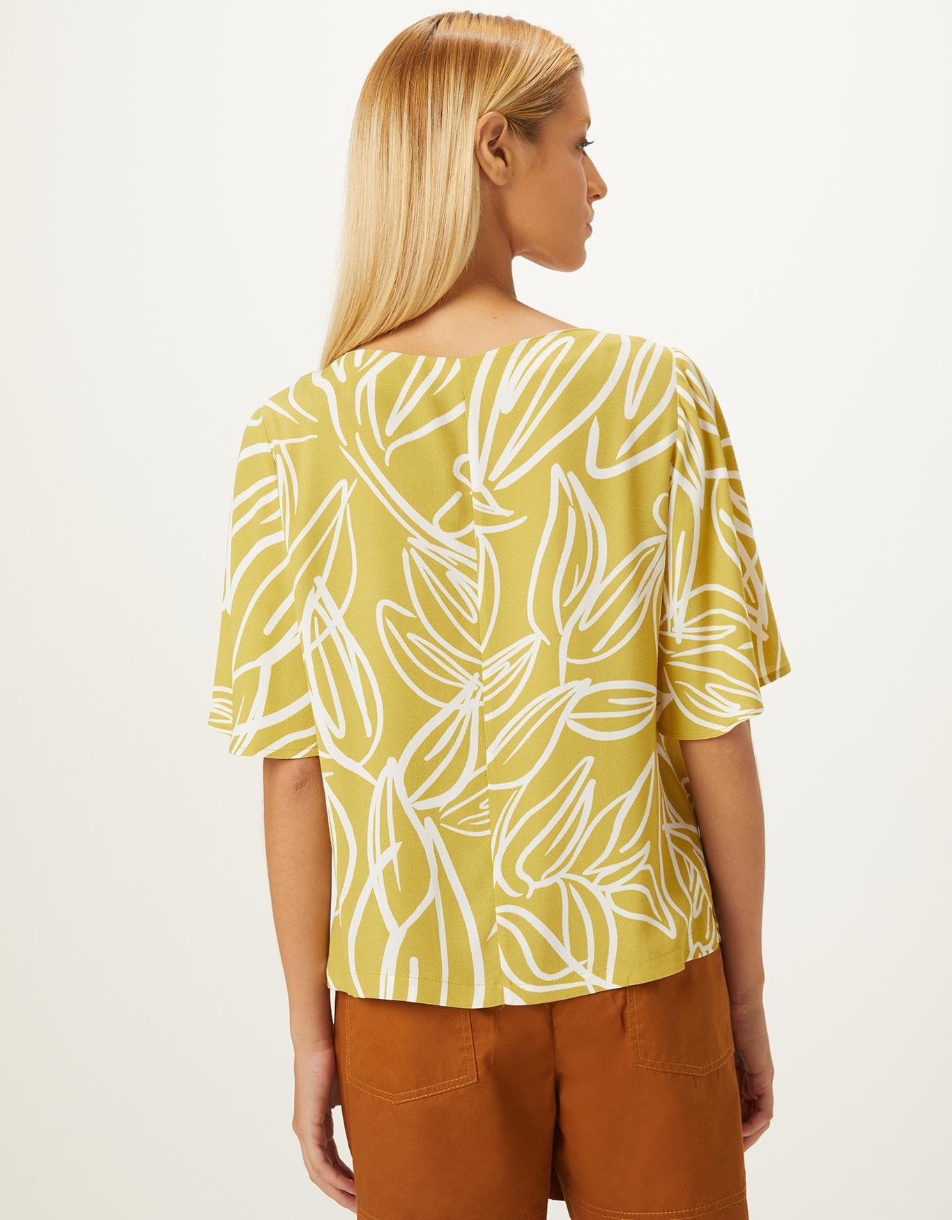 image_1ab99112-e90b-4dad-bd1a-031a303f40f8