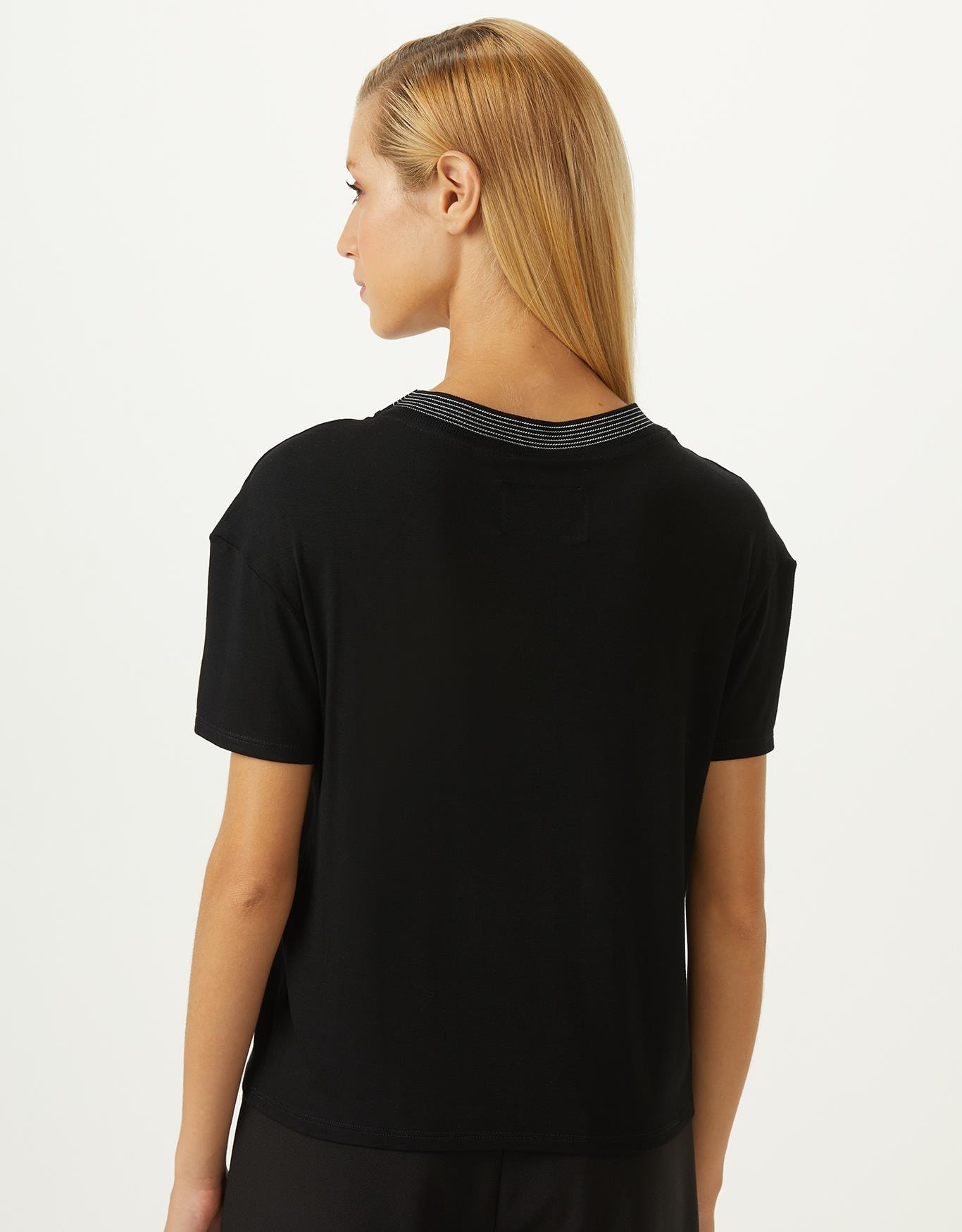 image_b749cd6a-7397-4c17-90fa-5bf8cec25c35