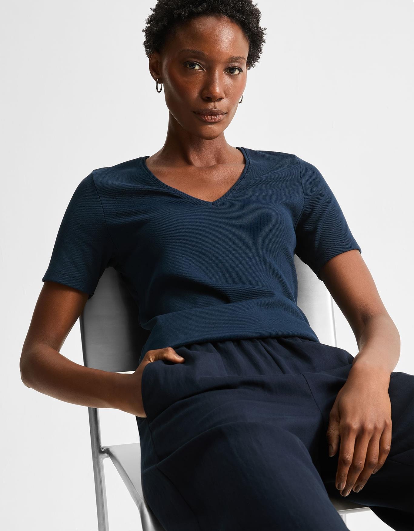 T-Shirt Canelada Decote v Azul