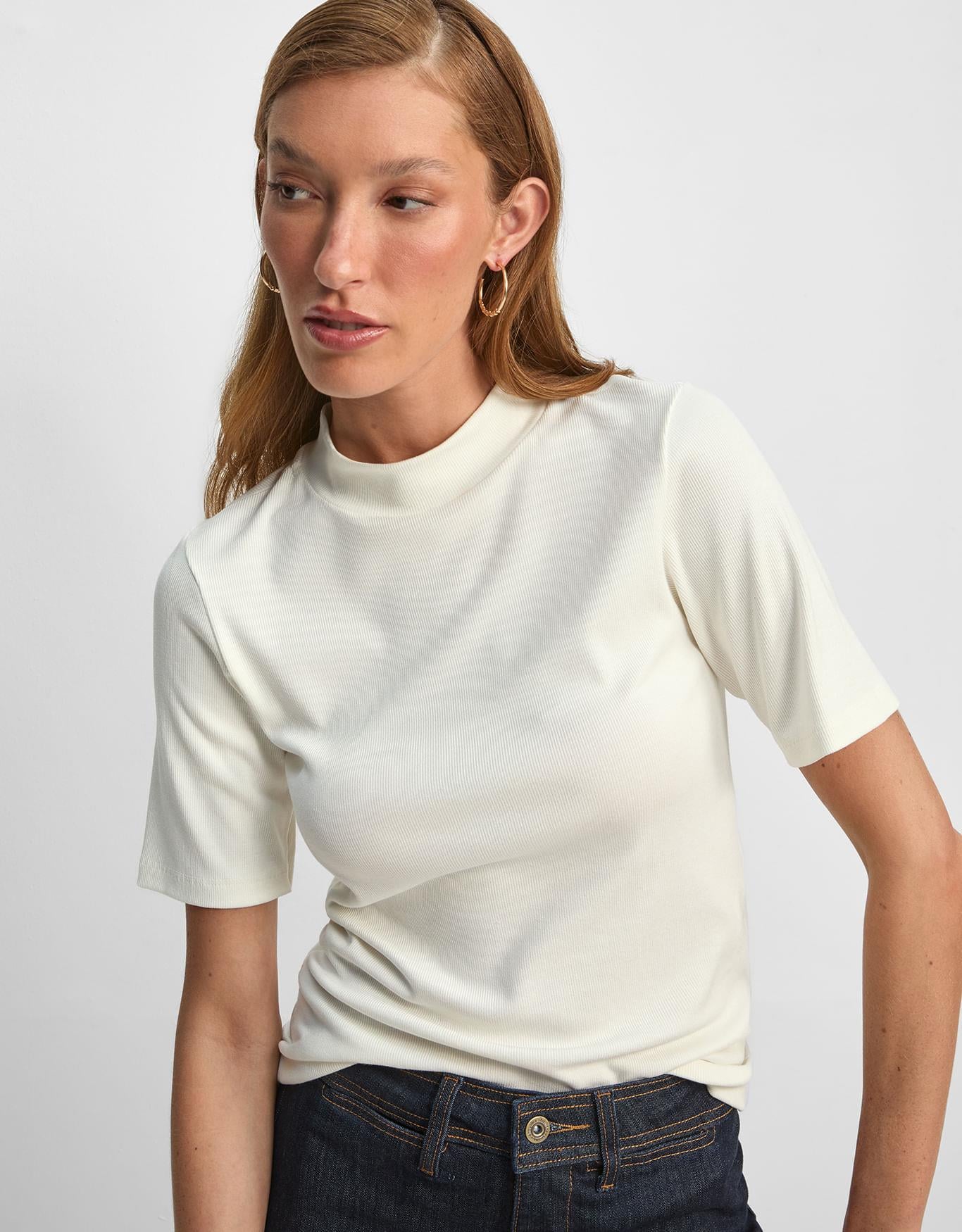 T-Shirt Canelada Gola Alta Off White