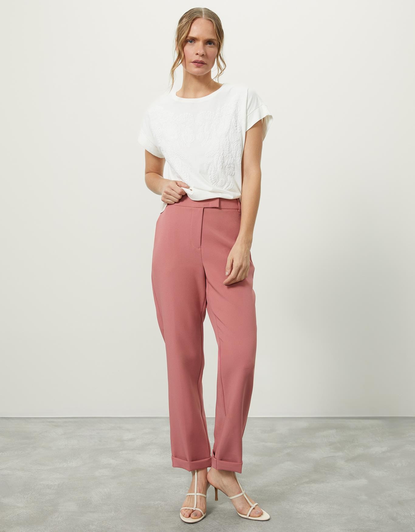 image_b4104a35-8976-4787-99fd-722f3e3bdf41