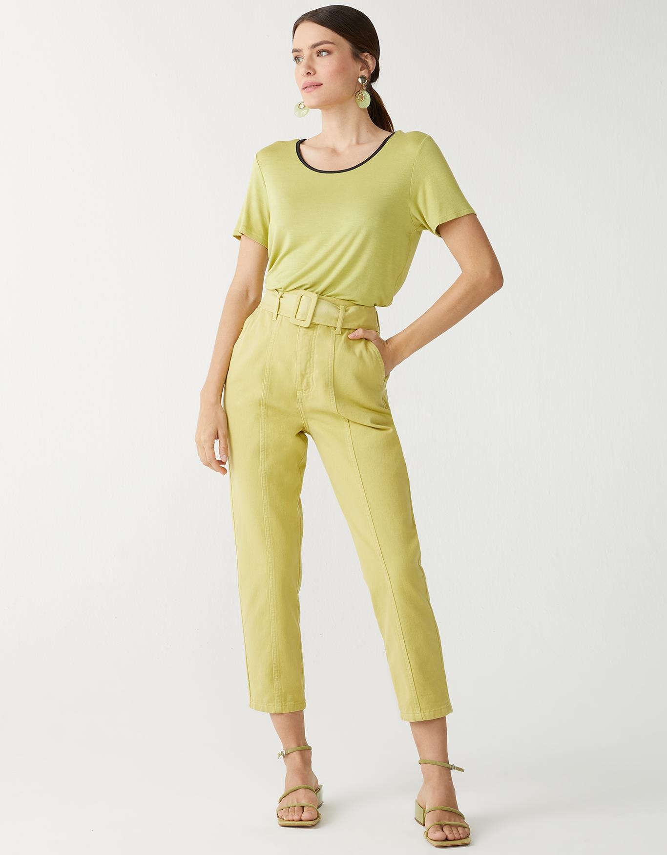 image_b9974a1e-2659-46c7-8cf8-6fe7736a77fb