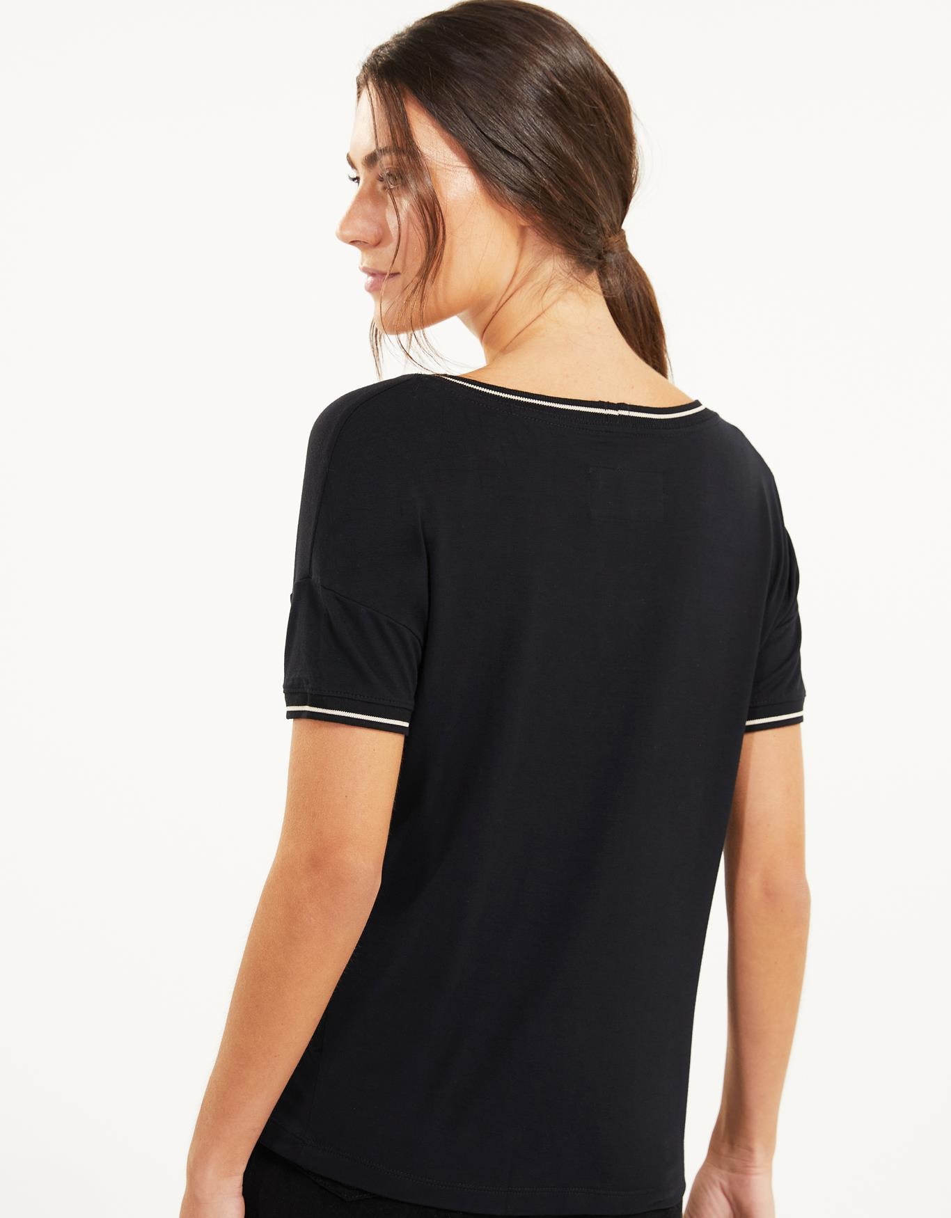 image_211f8c8d-93f5-4f9d-a20f-103396762e8e