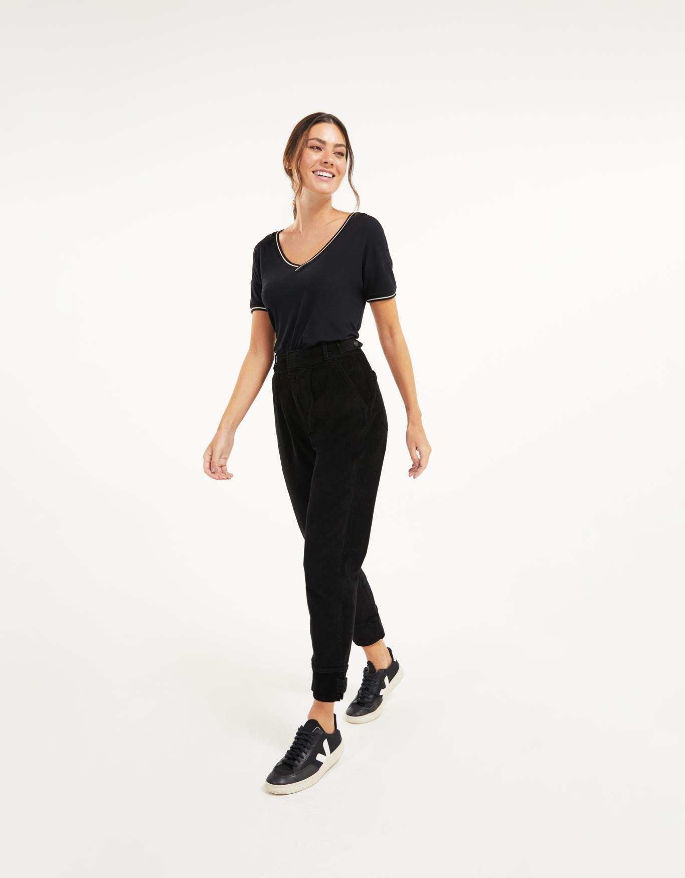 image_b85209c0-ceb4-48e5-b471-91fc803ec08d