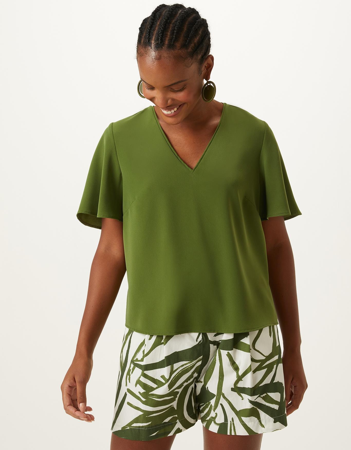 image_ece3f97c-b95d-4266-bc43-4e231175cd86