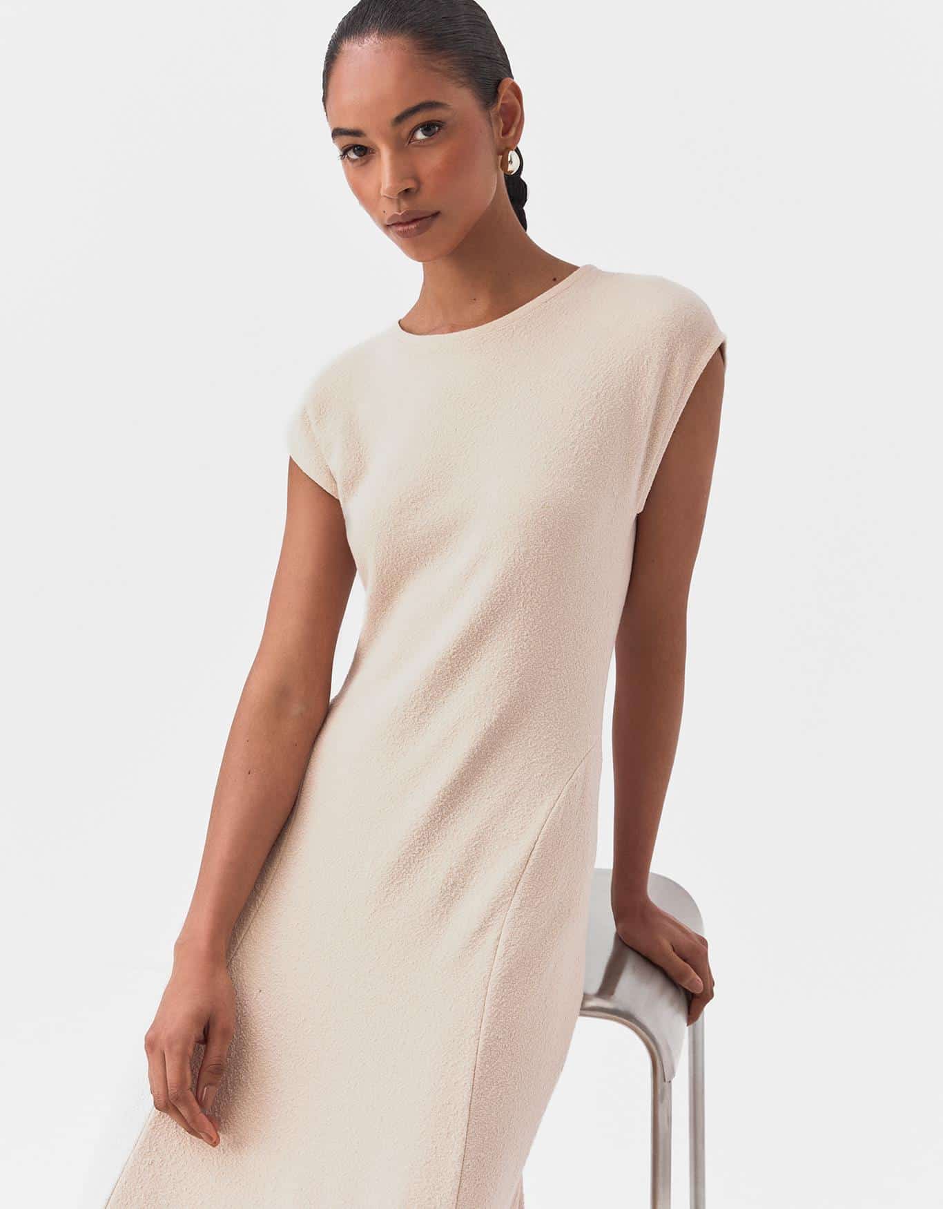 T-Shirt Dress Recortes