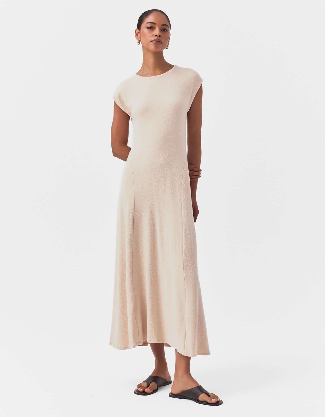 T-Shirt Dress Recortes