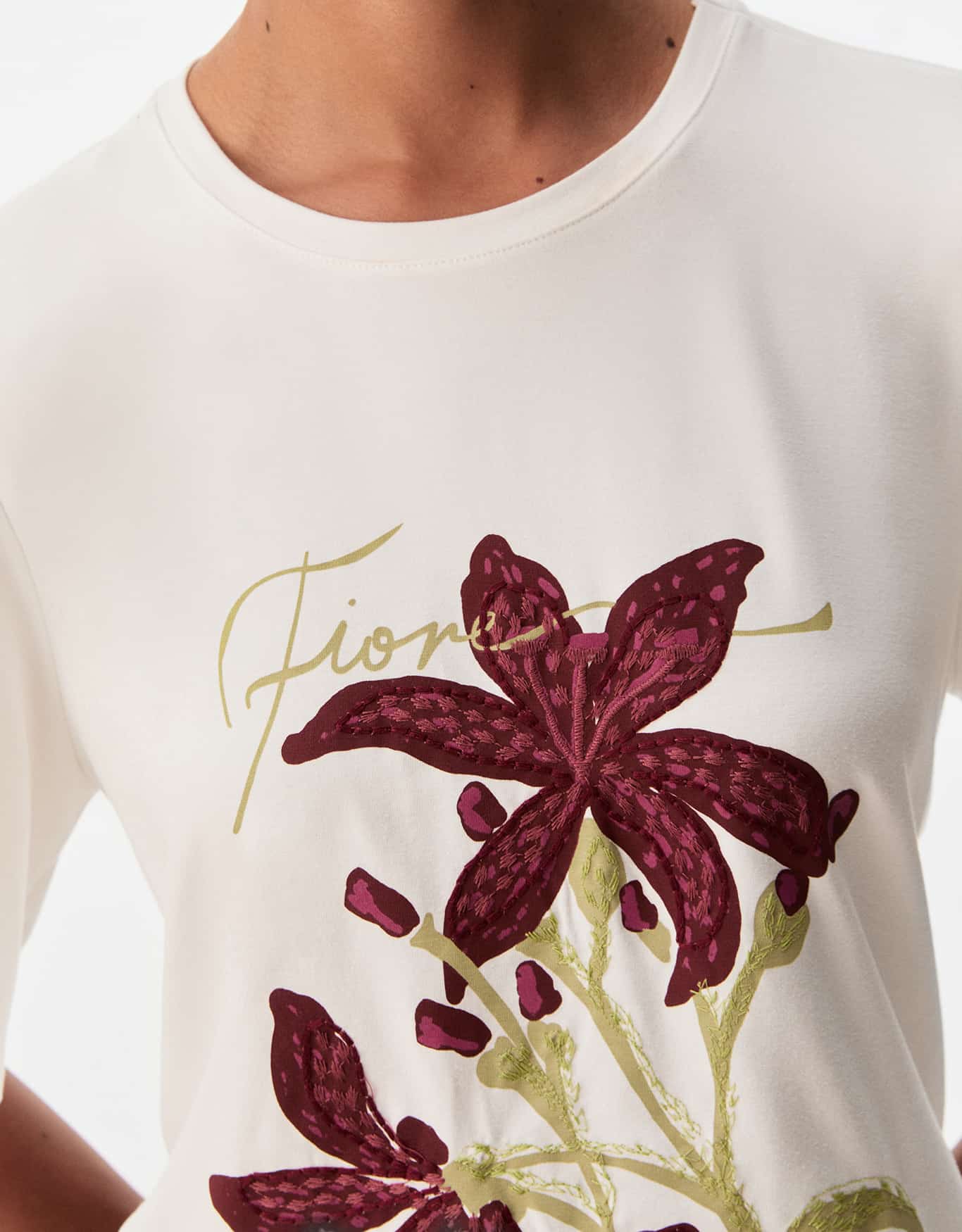 T-Shirt Fiore Bordado