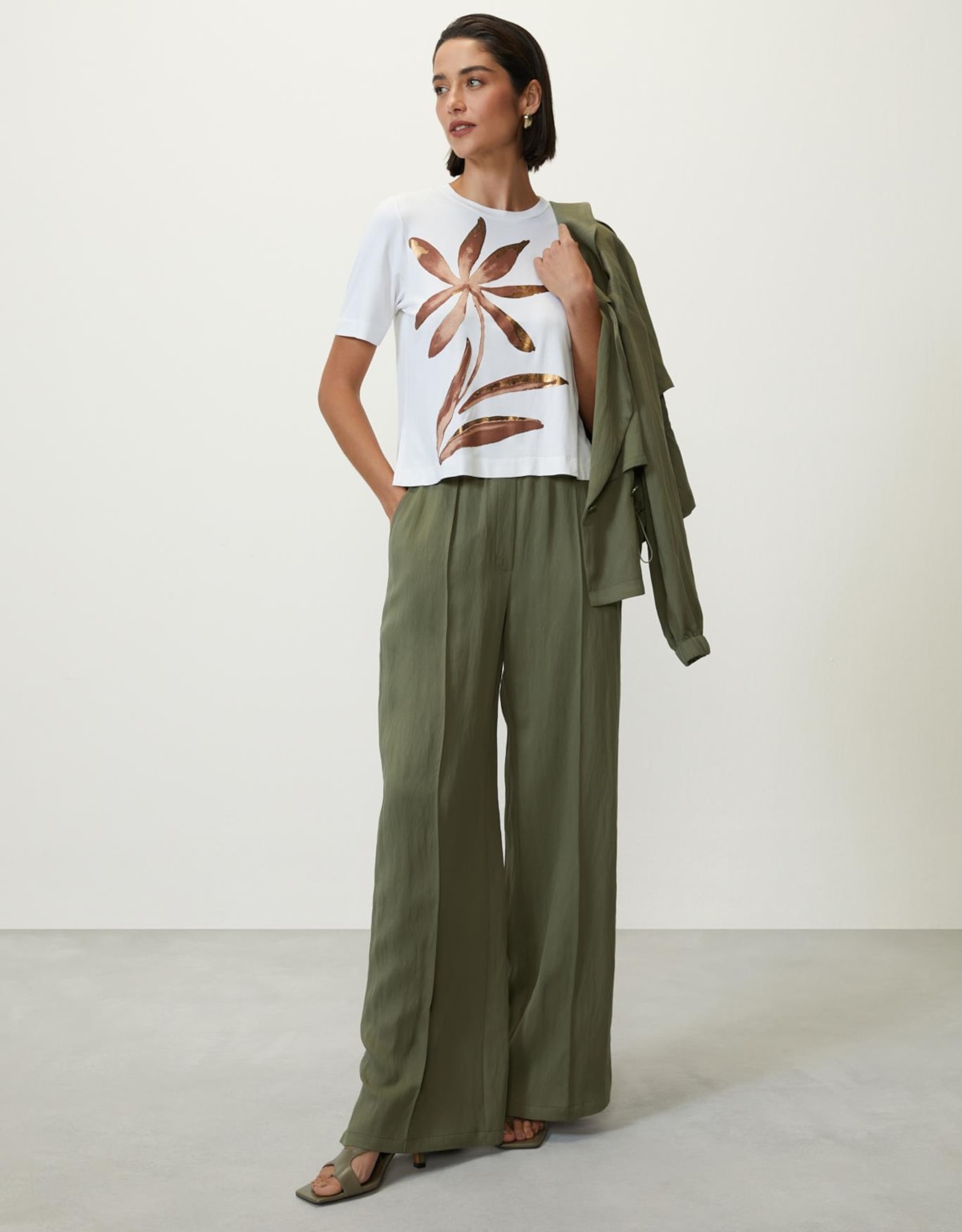 image_ee3d656f-8986-4d74-94de-1cae3d62d0af