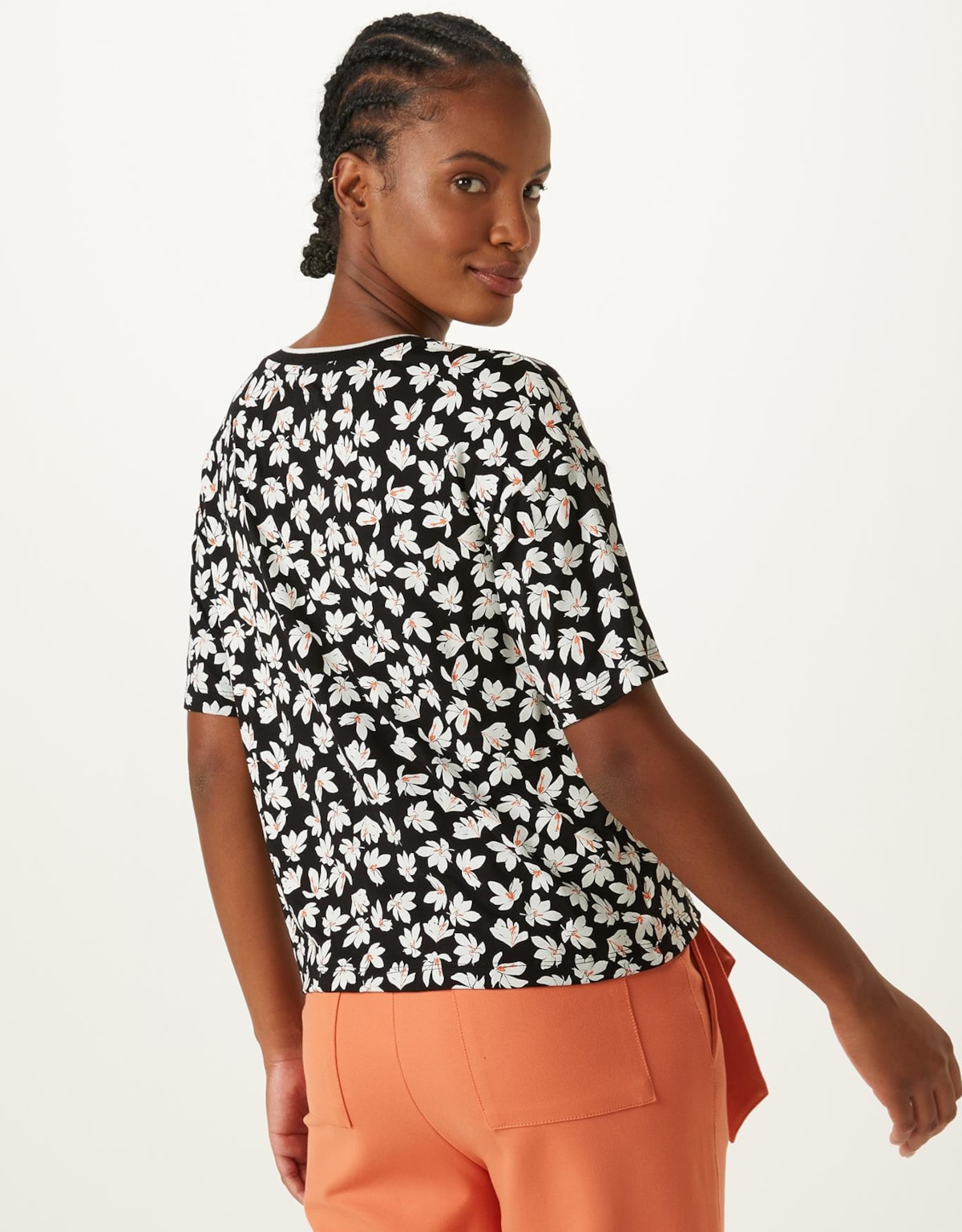 image_b04566cc-38af-4750-9de5-22553143f348