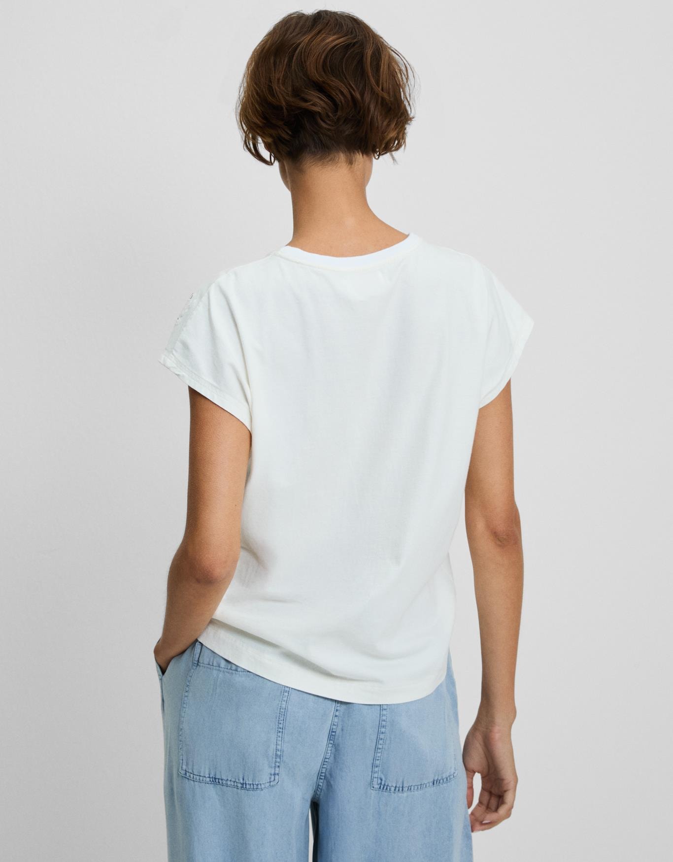 image_d703bee4-d2a1-4889-b6a1-64a2dce850a6