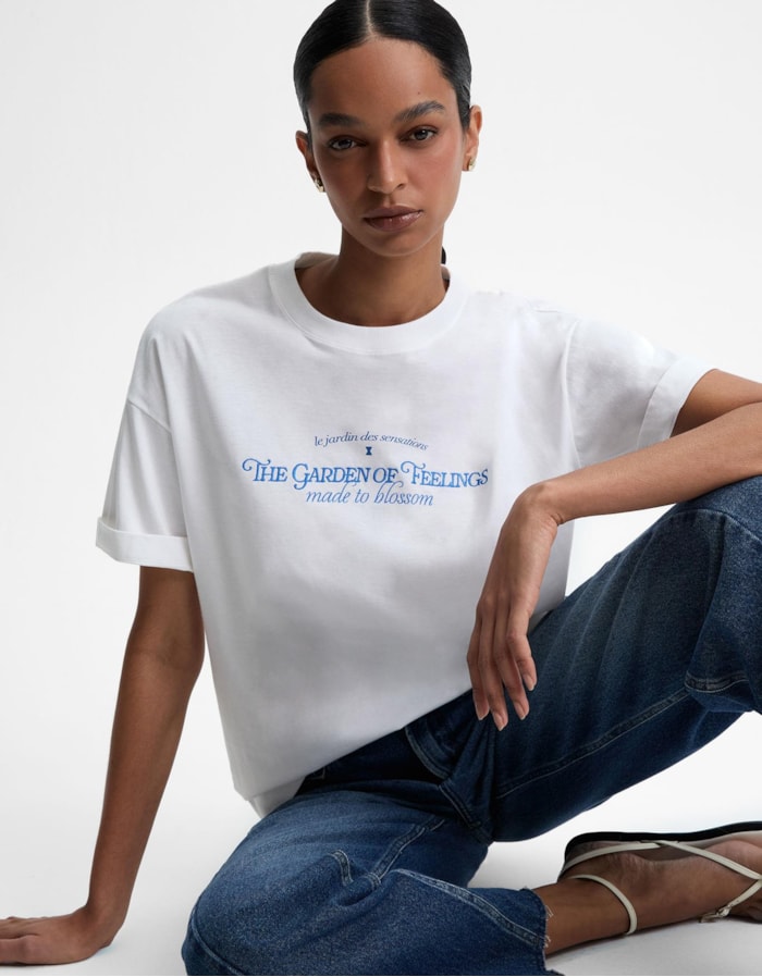 Shoulder — T-Shirt Garden Of Feelings