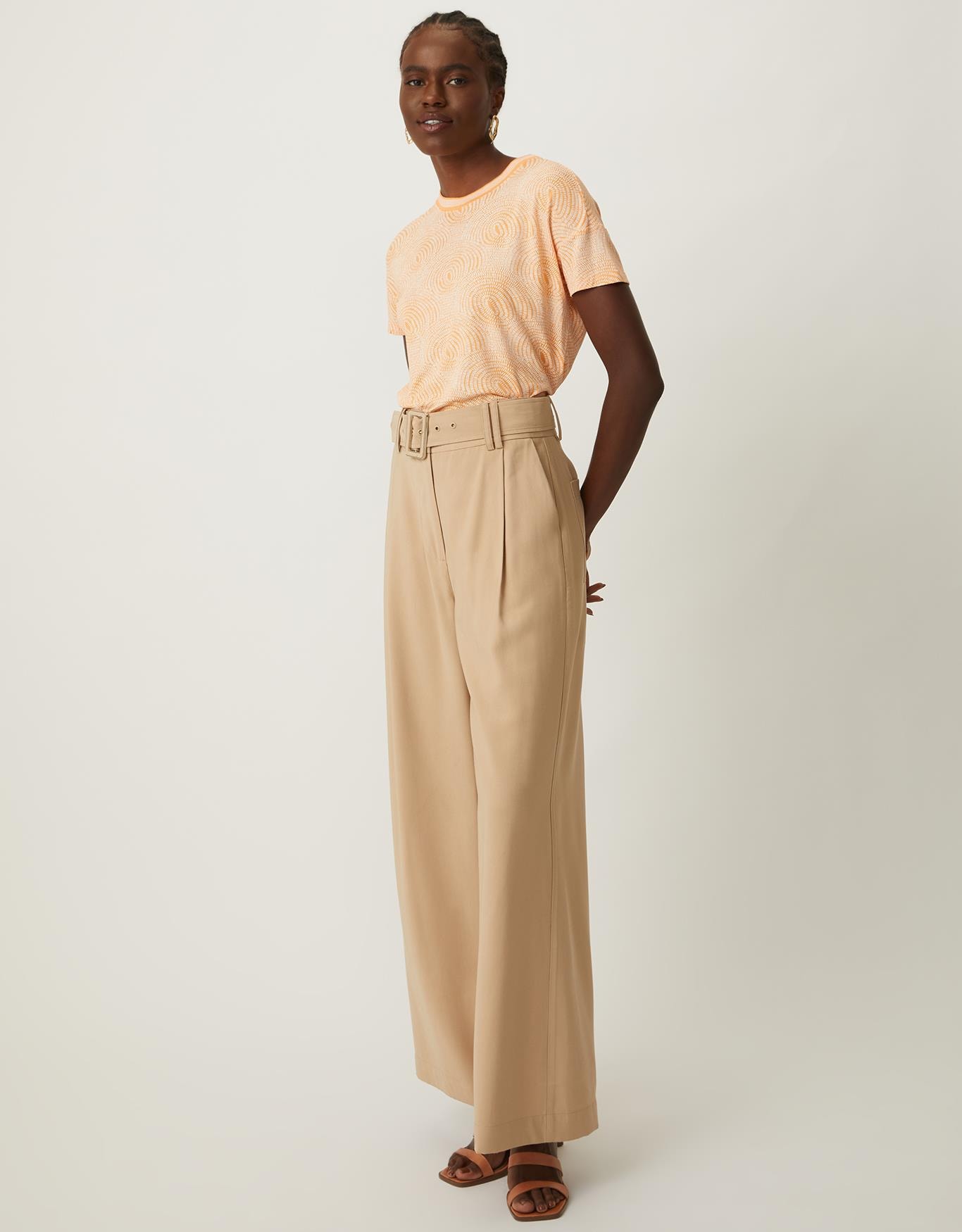 image_b0f9a2ed-059c-4f0c-afb5-4501ab636fa0