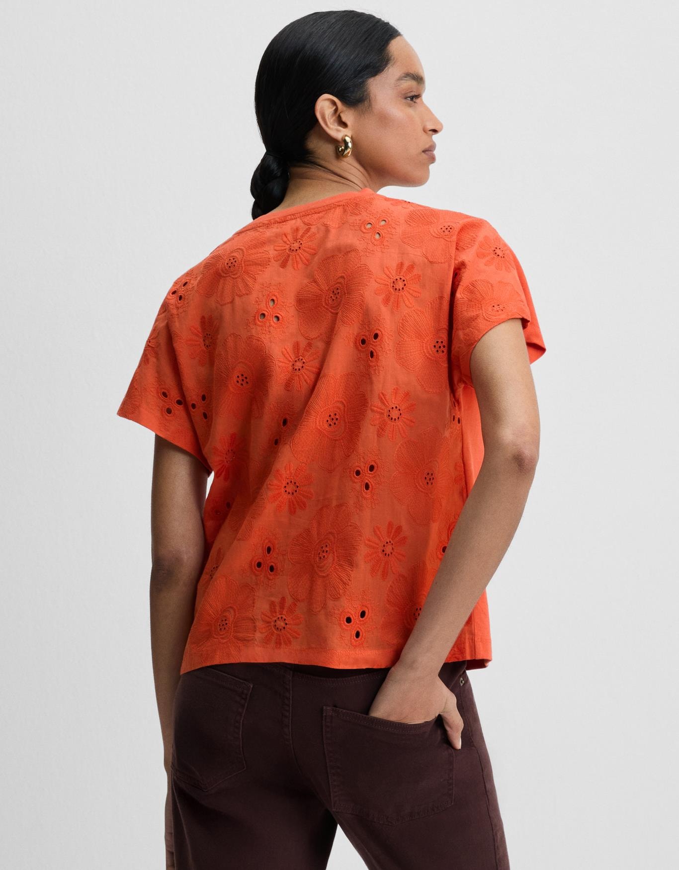 image_bb3f8205-4d8d-4640-a9cd-ce69a000e04d