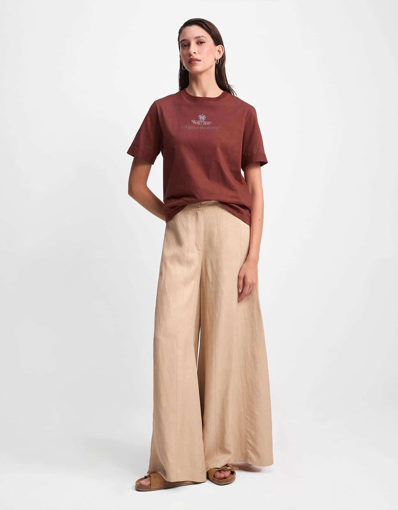 T-Shirt L'Élégance Brésilienne